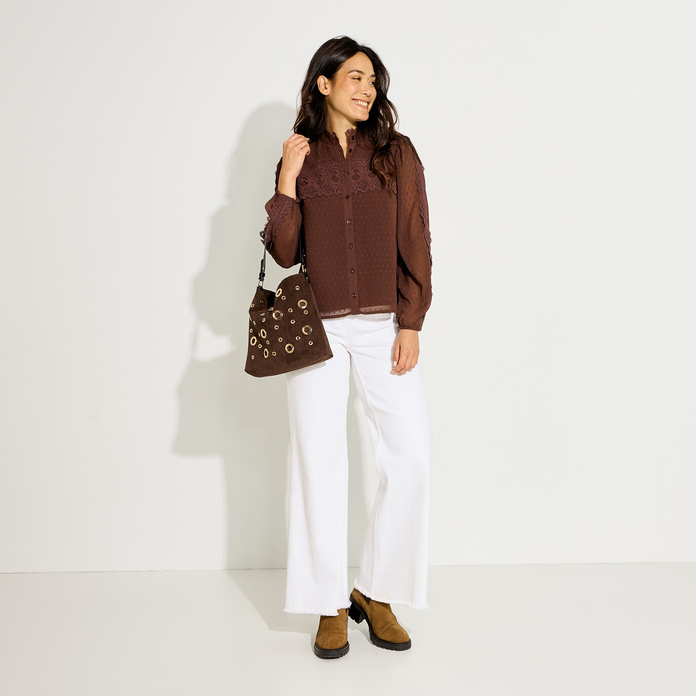 Chemise motifs plumetis femme