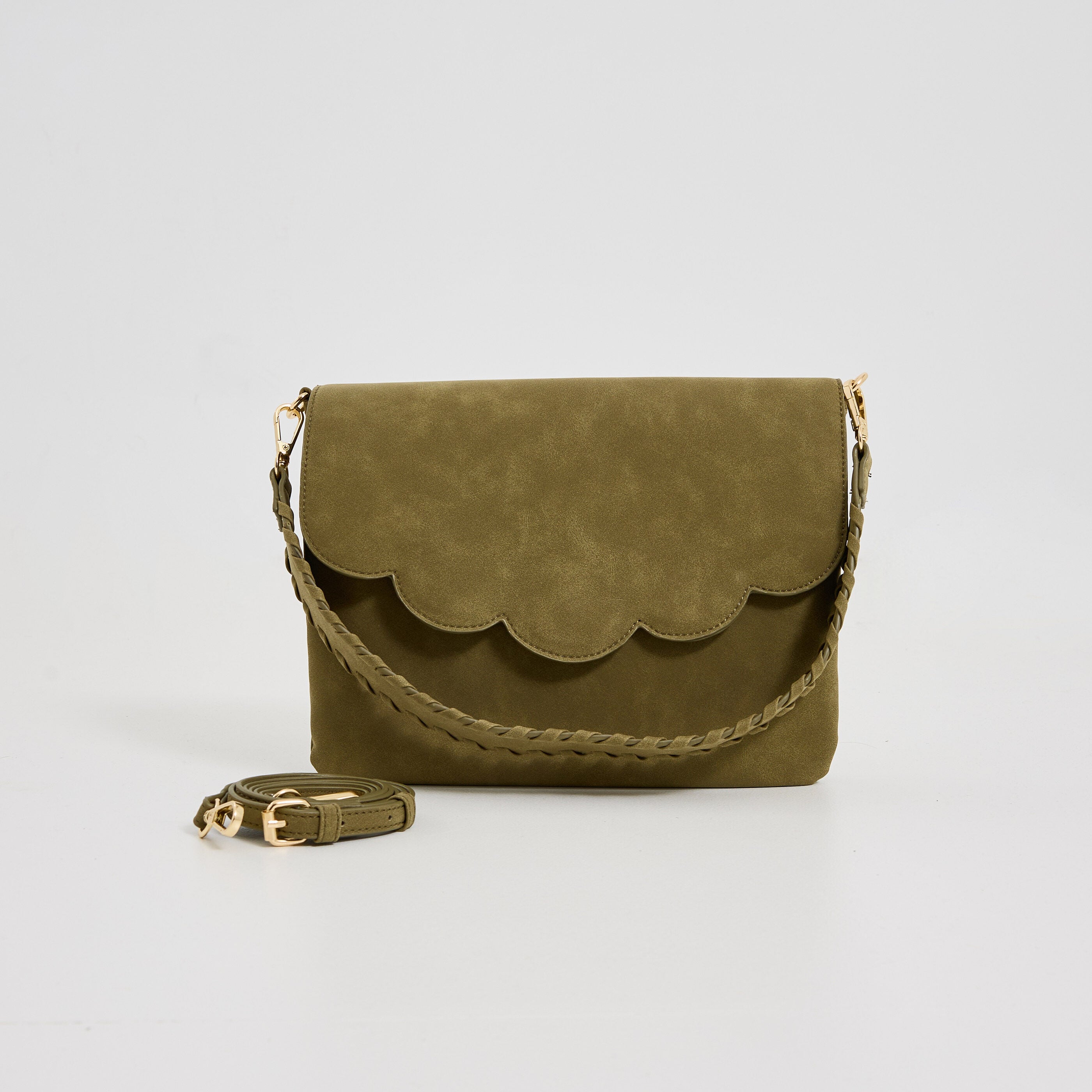 Sac pochette &agrave; rabat festonn&eacute; femme