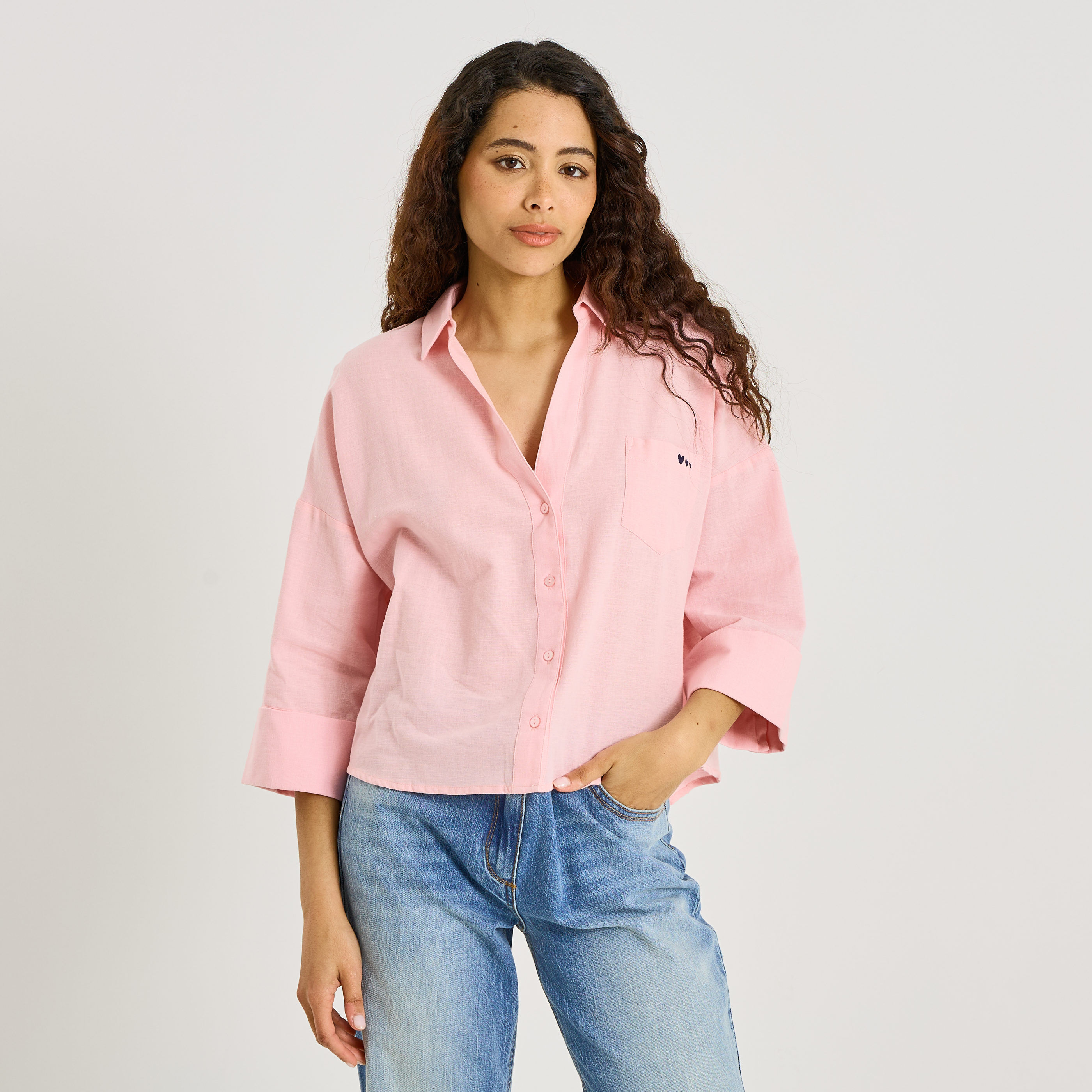 Chemise d&eacute;tail broderie femme