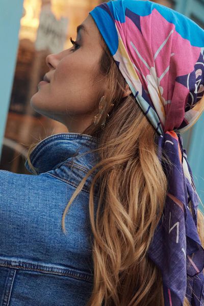 Foulard carré imprimé femme