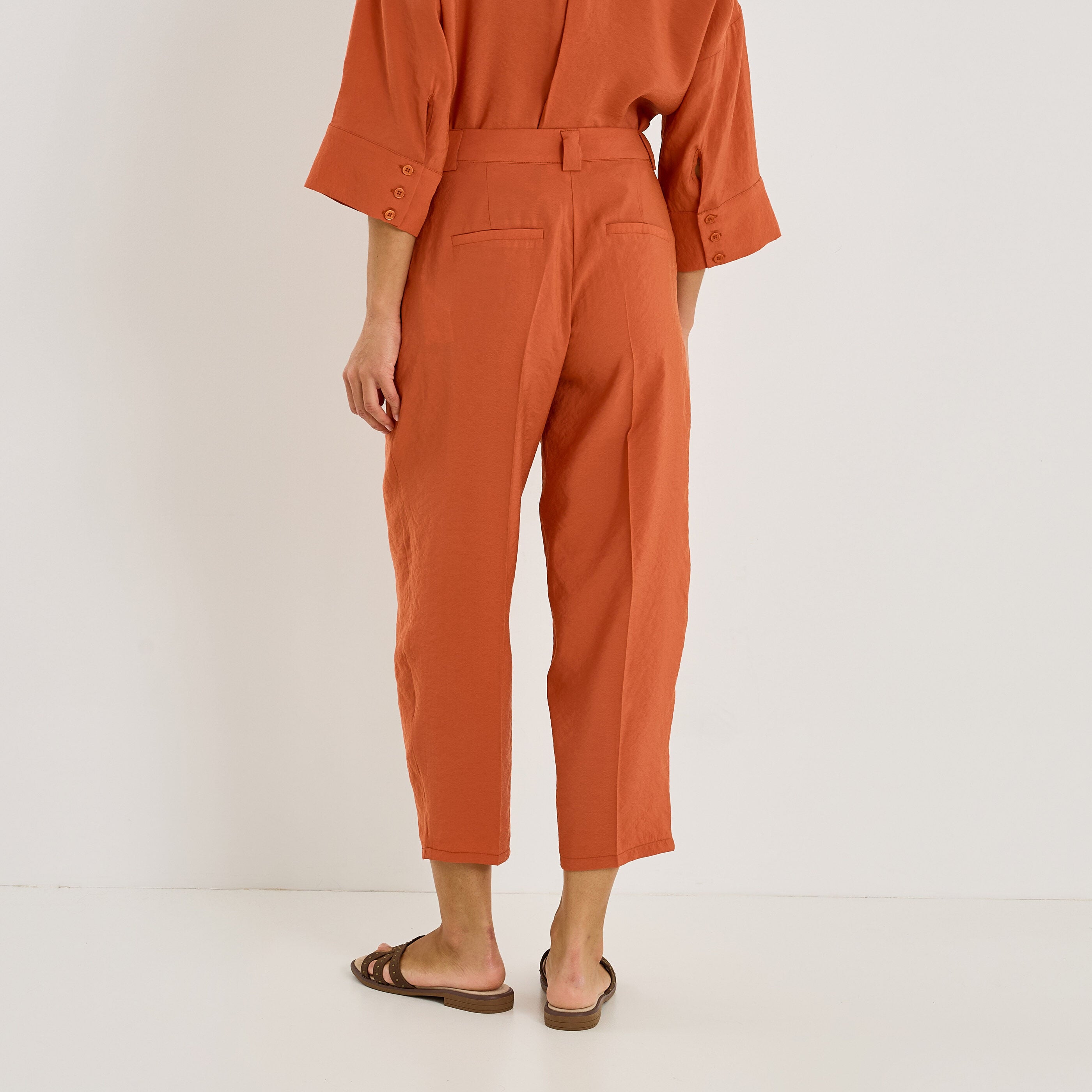Pantalon fluide &agrave; plis femme