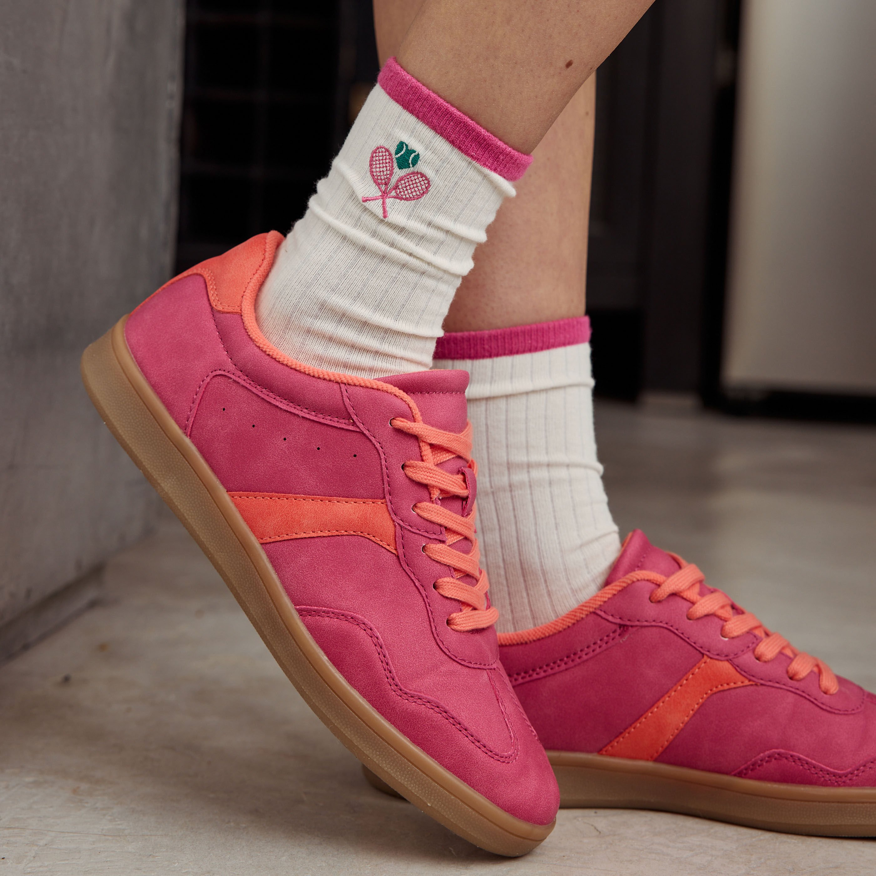 Baskets color&eacute;es femme