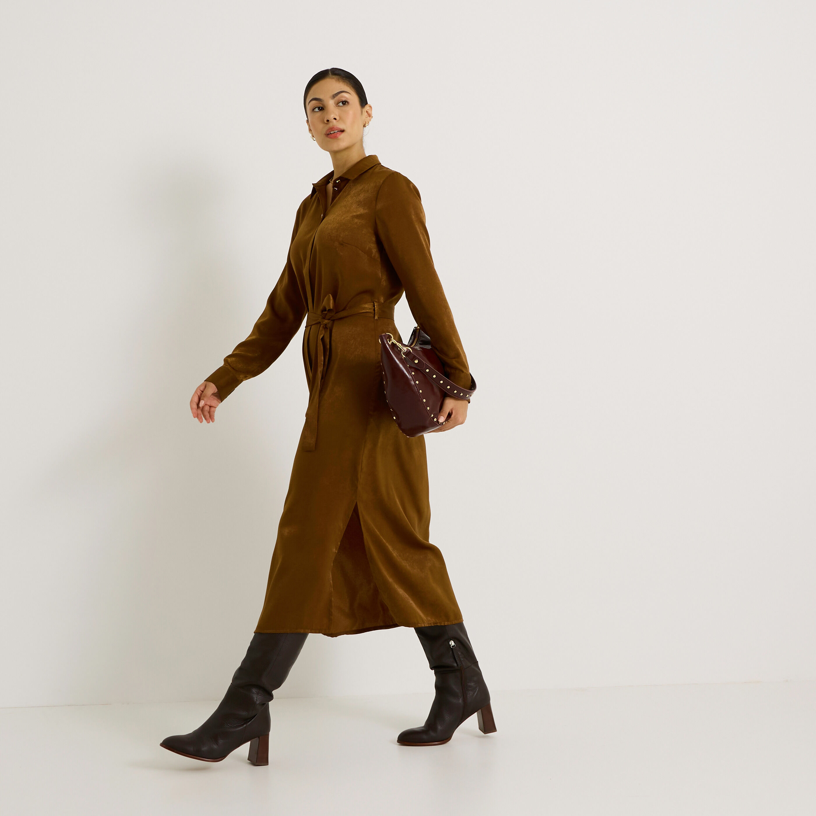 Robe longue satin&eacute;e