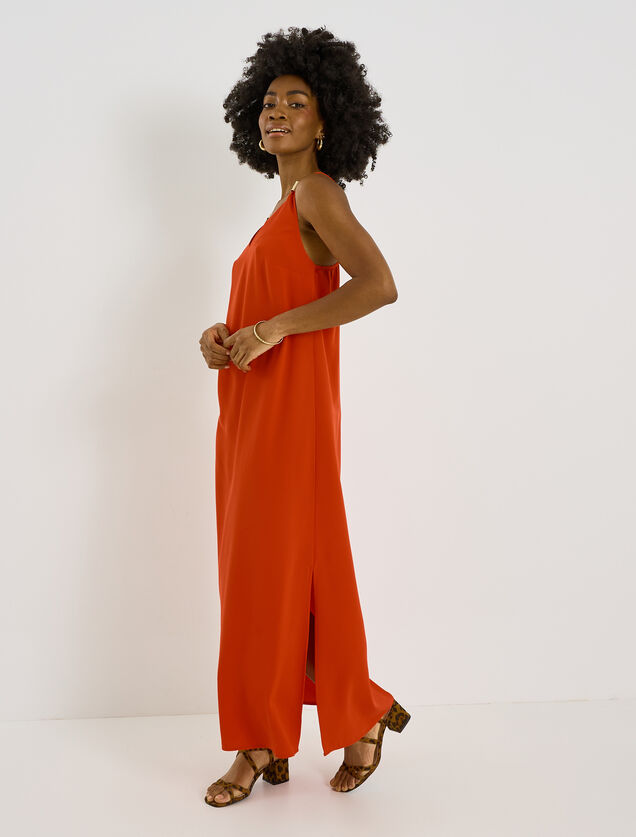 Robe longue unie habill&eacute;e