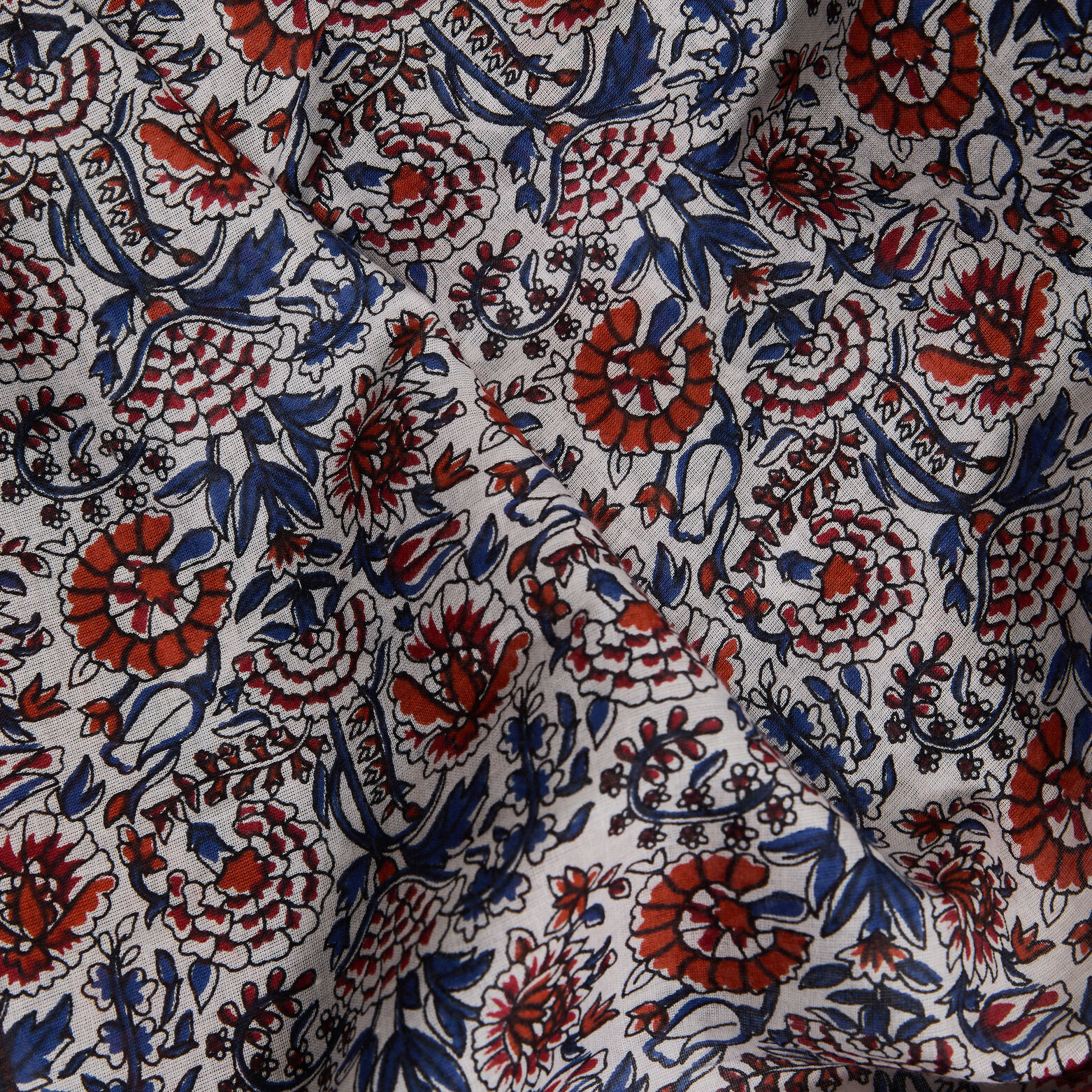 Foulard carré fleuri femme