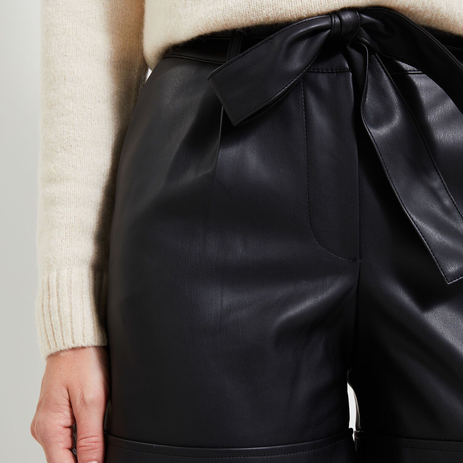 Short simili femme