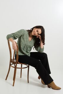 Blouse brodée femme