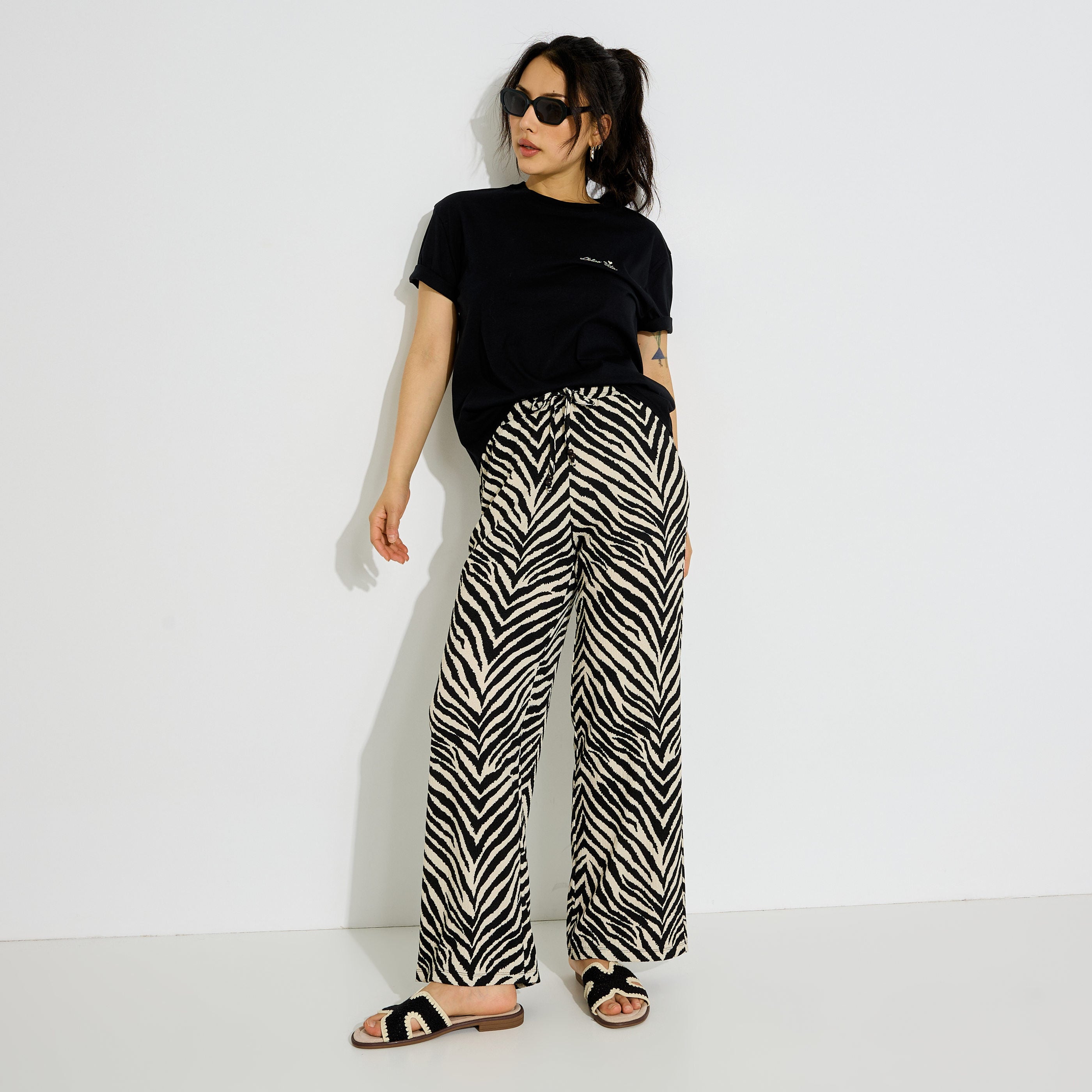 Pantalon fluide imprim&eacute; z&eacute;br&eacute; femme