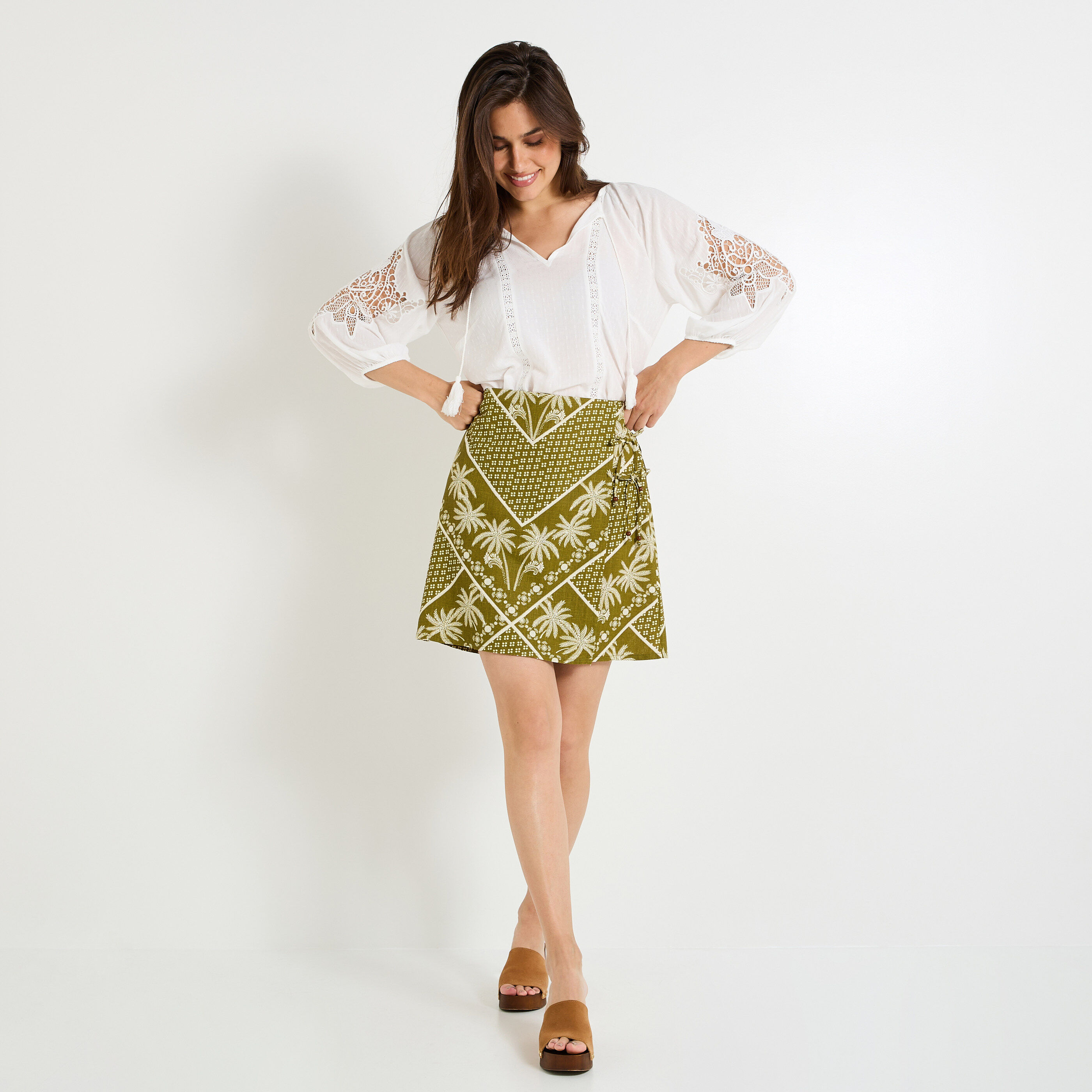 Jupe courte portefeuille imprim&eacute;e