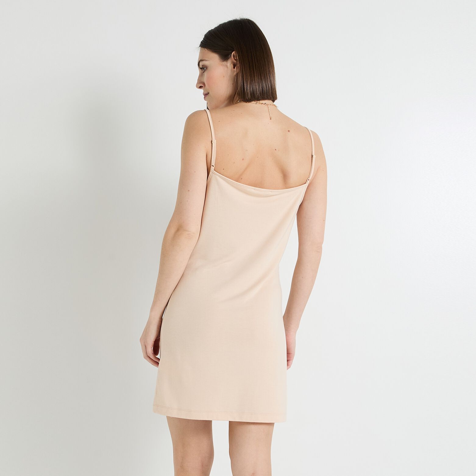 Fond de robe femme