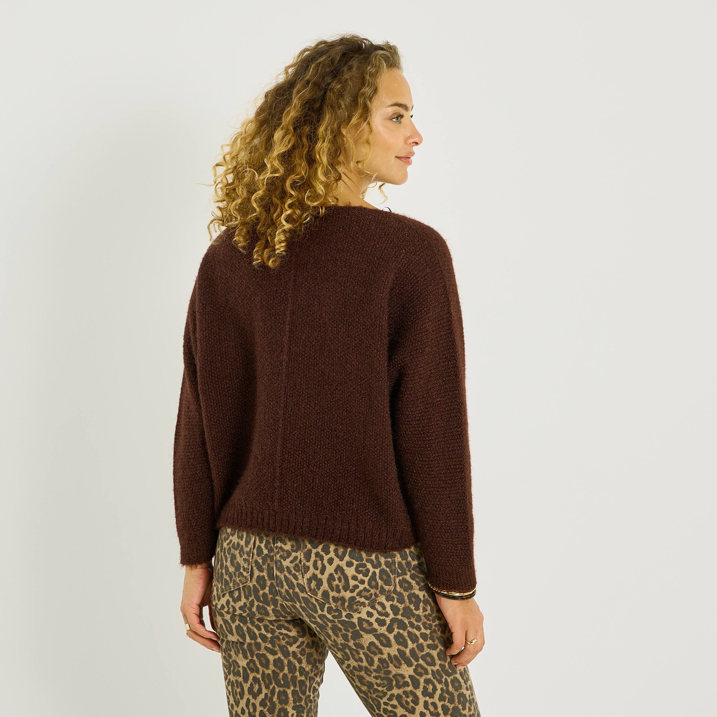 Pull fluffy col V femme
