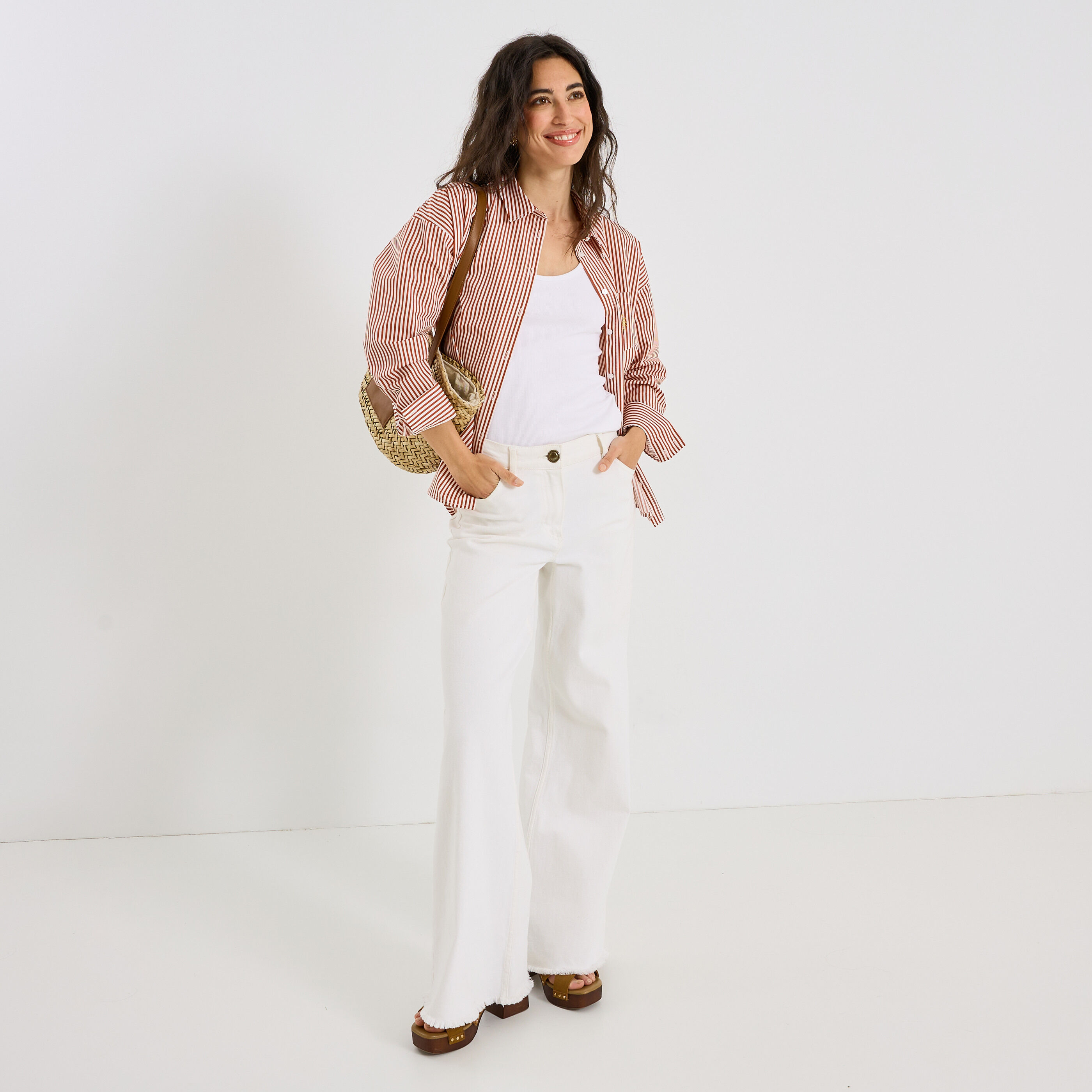 Chemise ray&eacute;e avec broderie femme