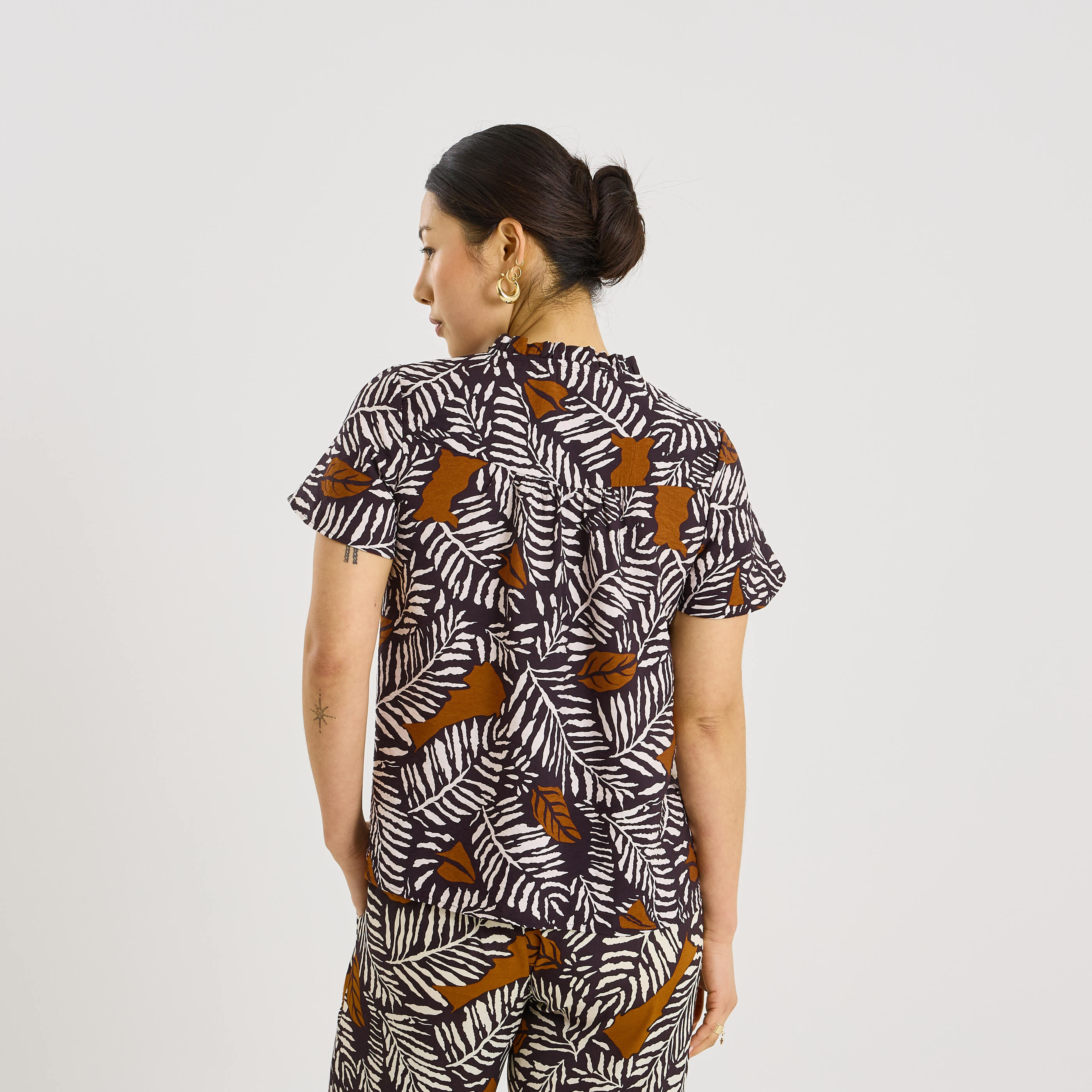 Blouse imprim&eacute;e manches courtes femme