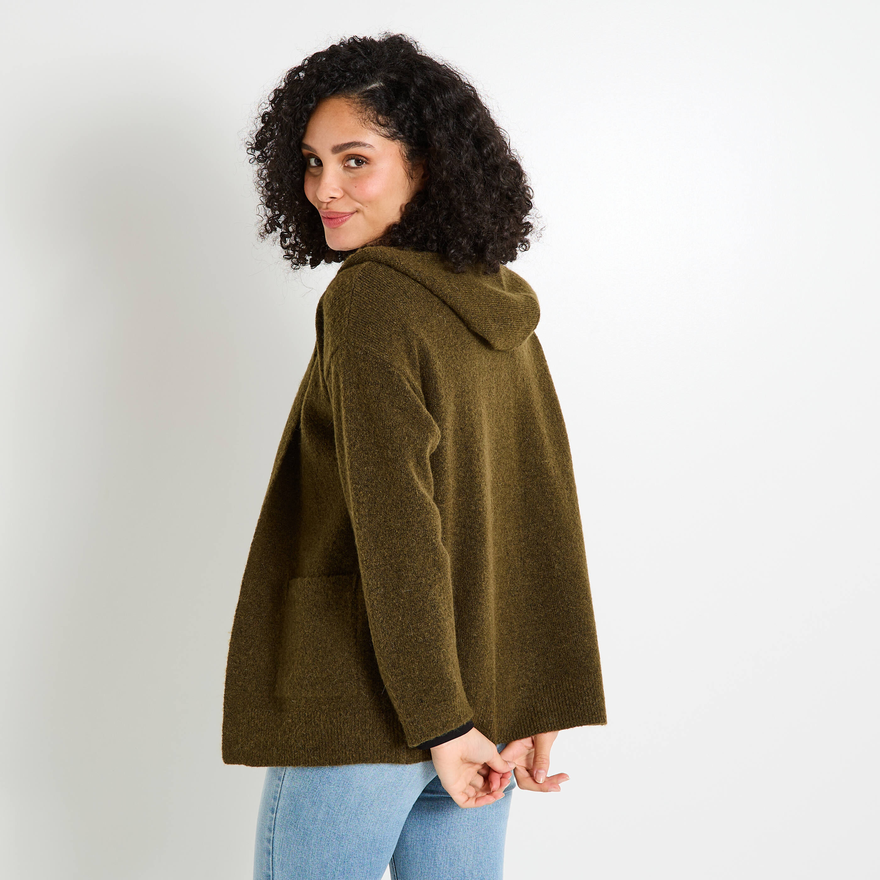 Gilet mi-long &agrave; capuche femme