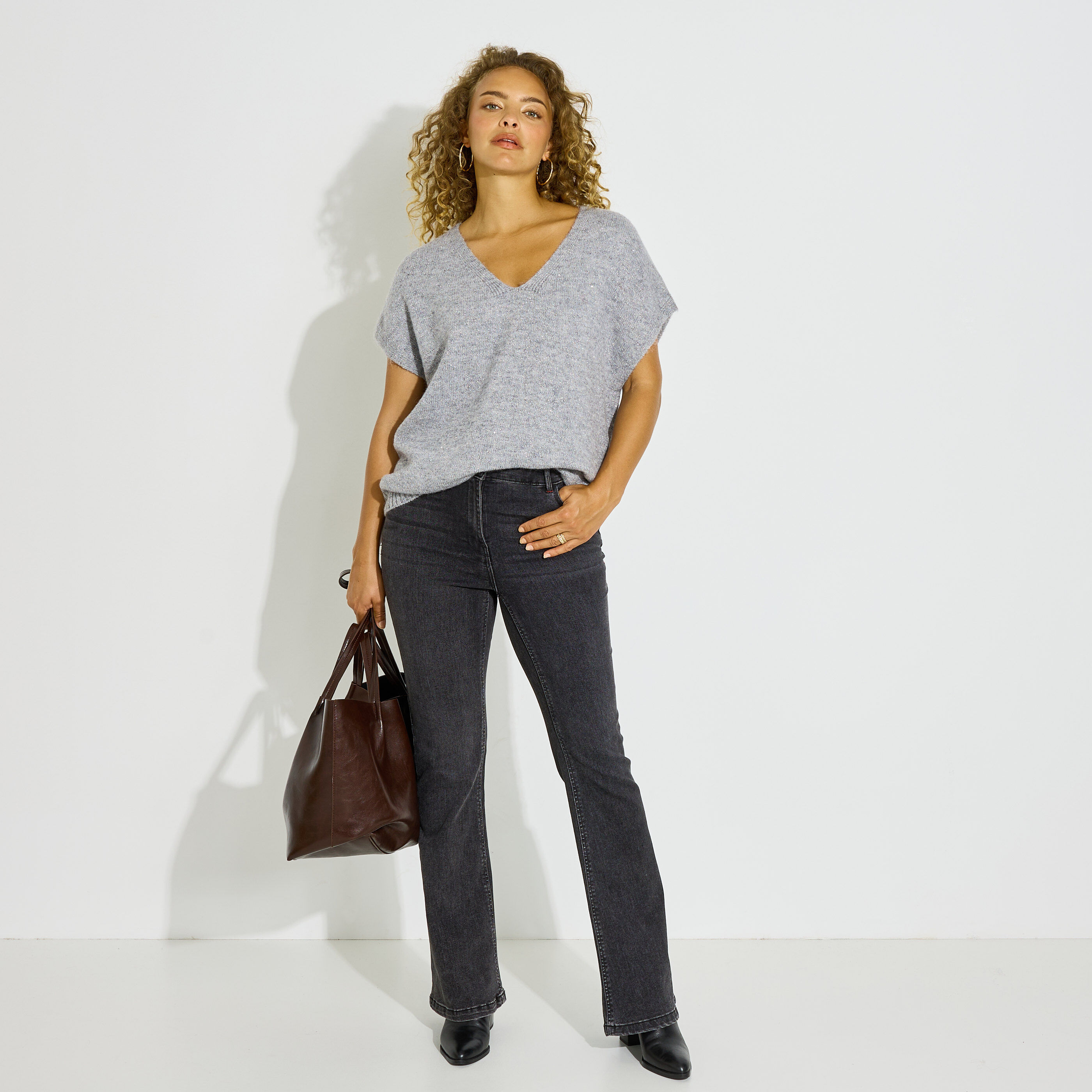Pull sans manches col V femme