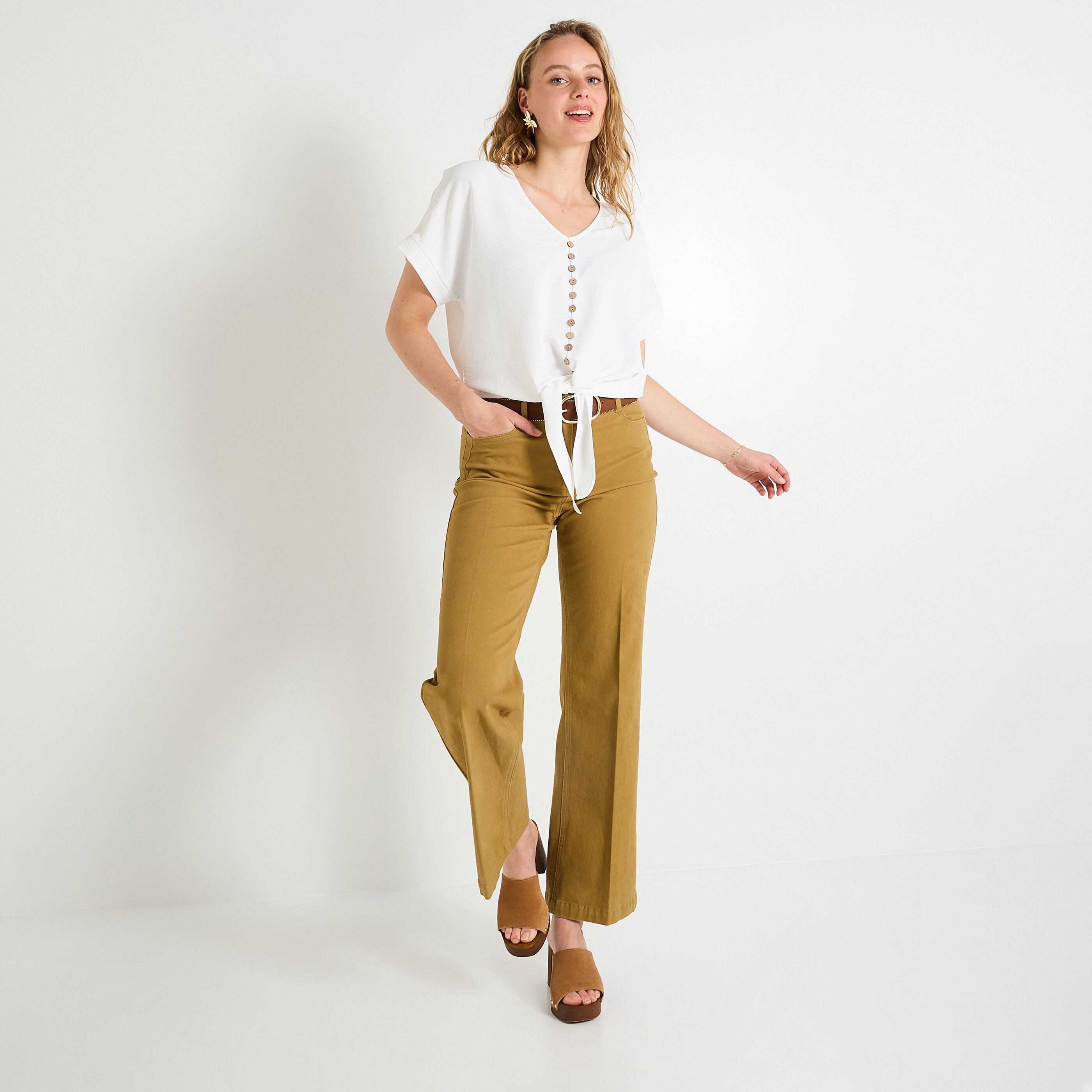 Blouse &agrave; nouer femme