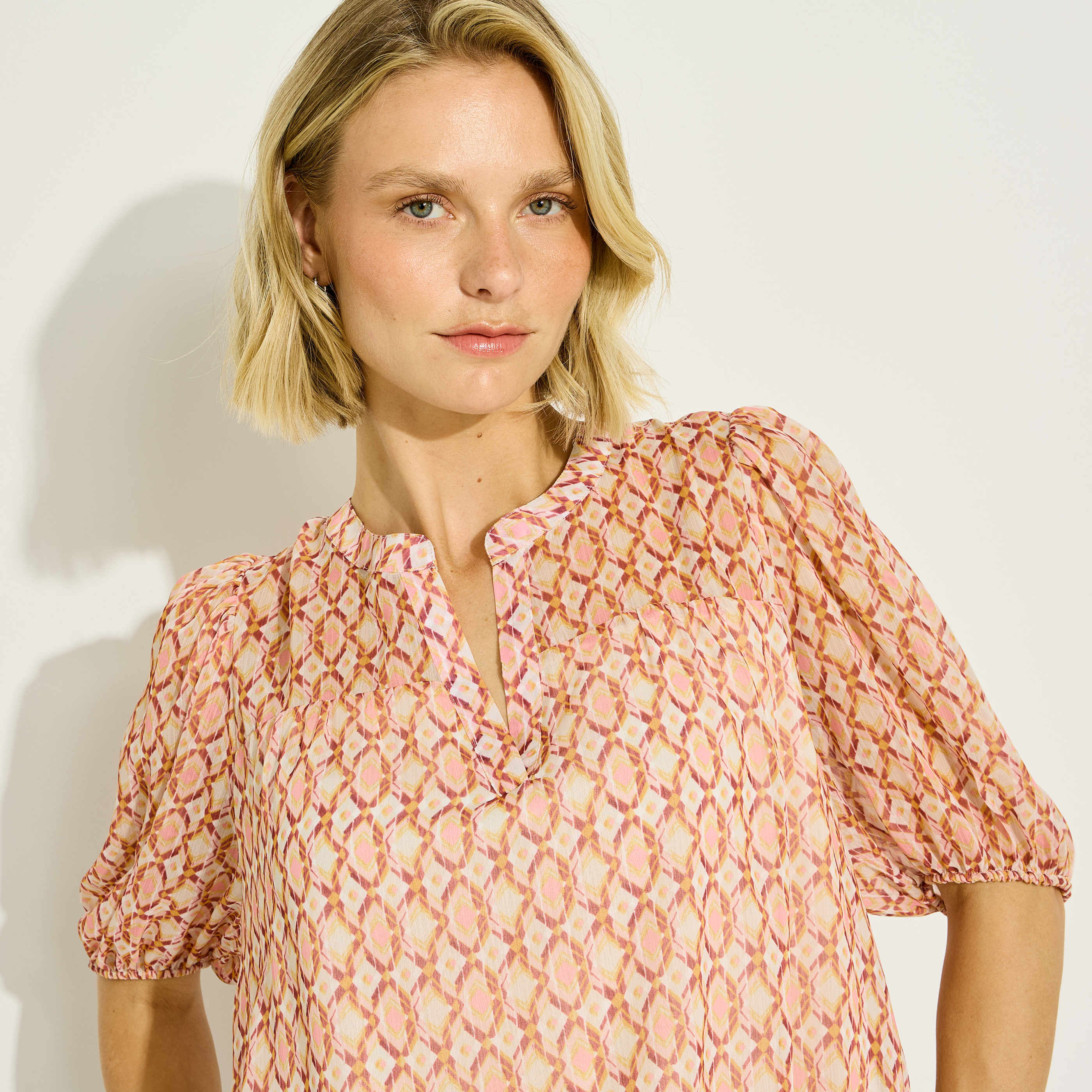 Blouse imprim&eacute;e fluide femme