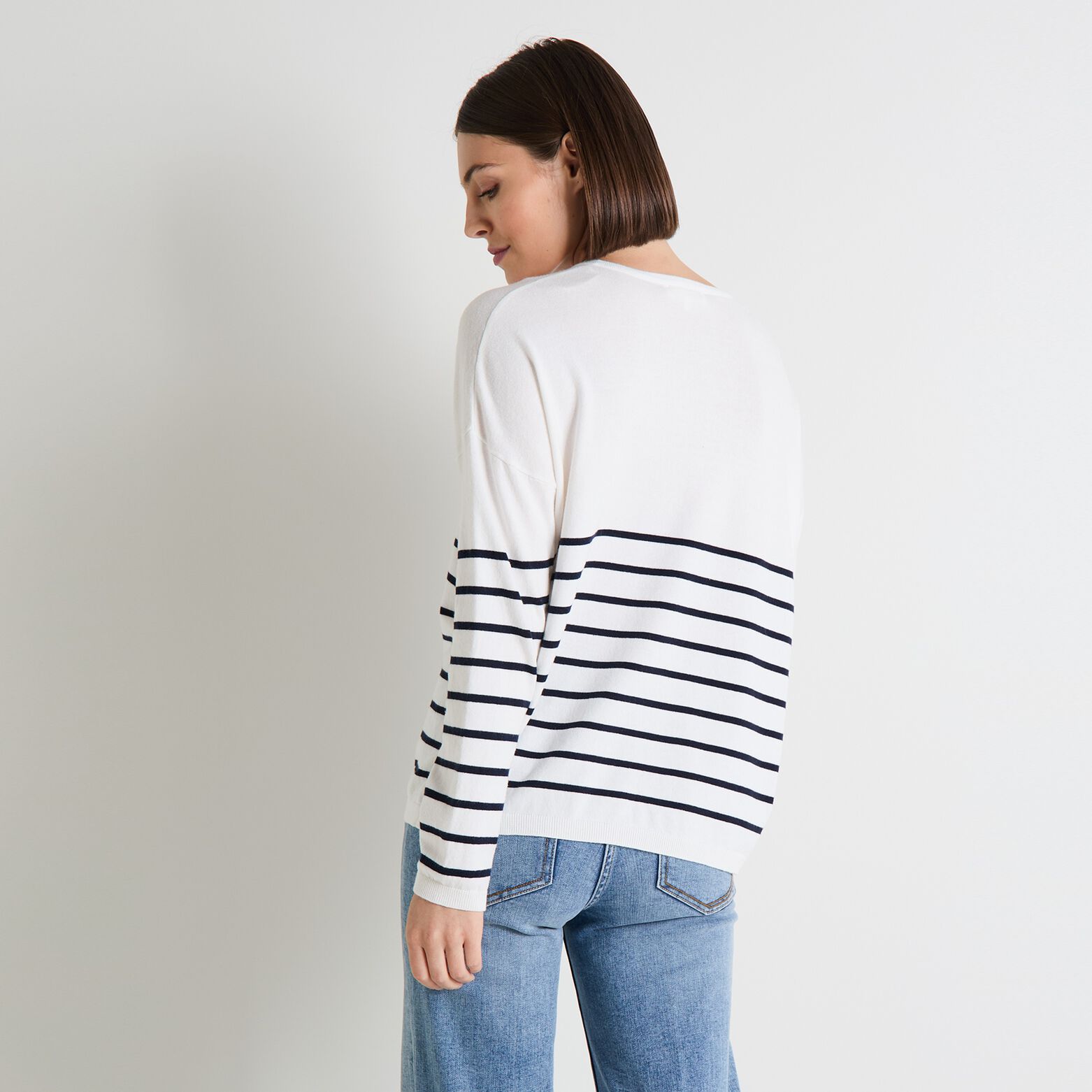 Pull col V femme