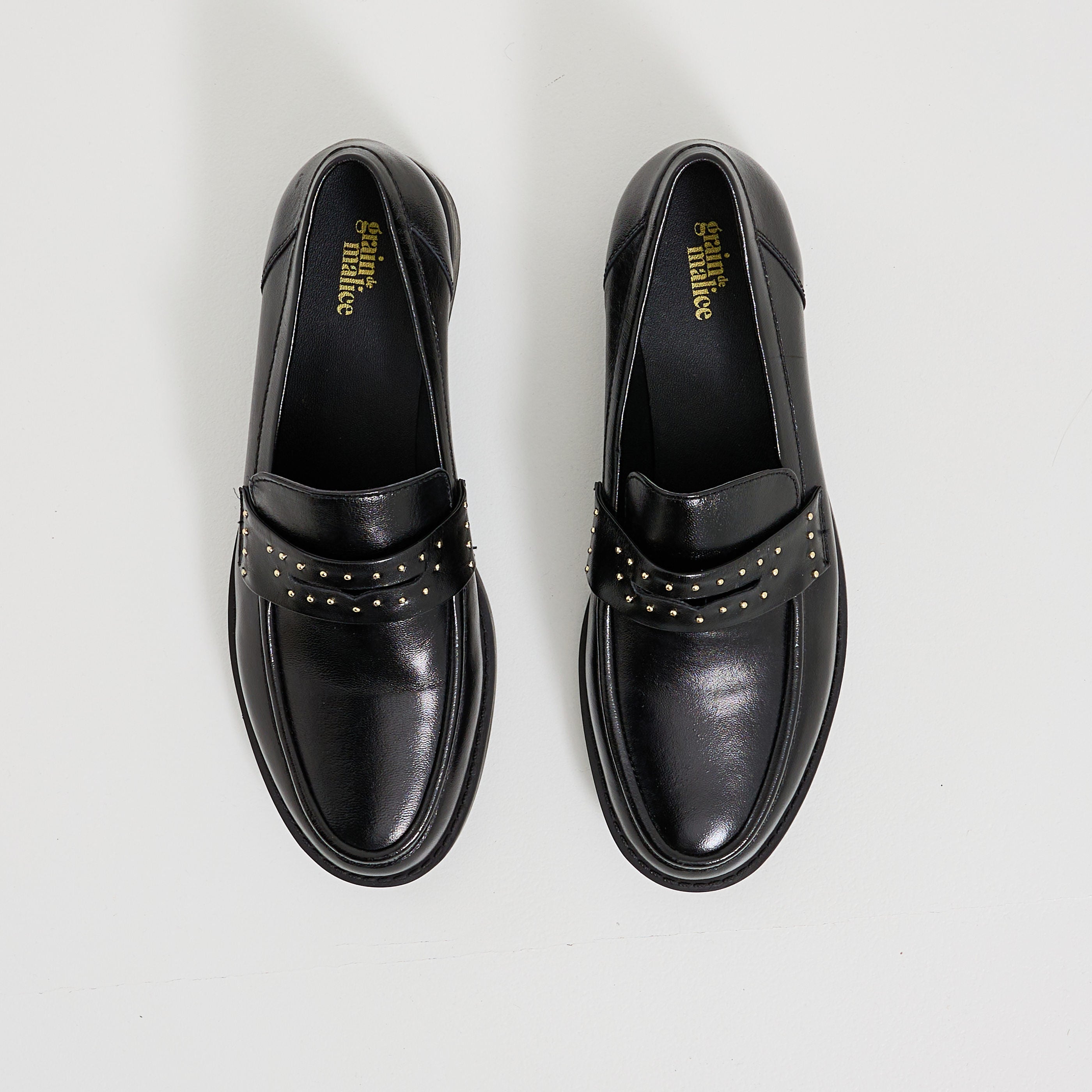 Mocassin souple avec clous femme