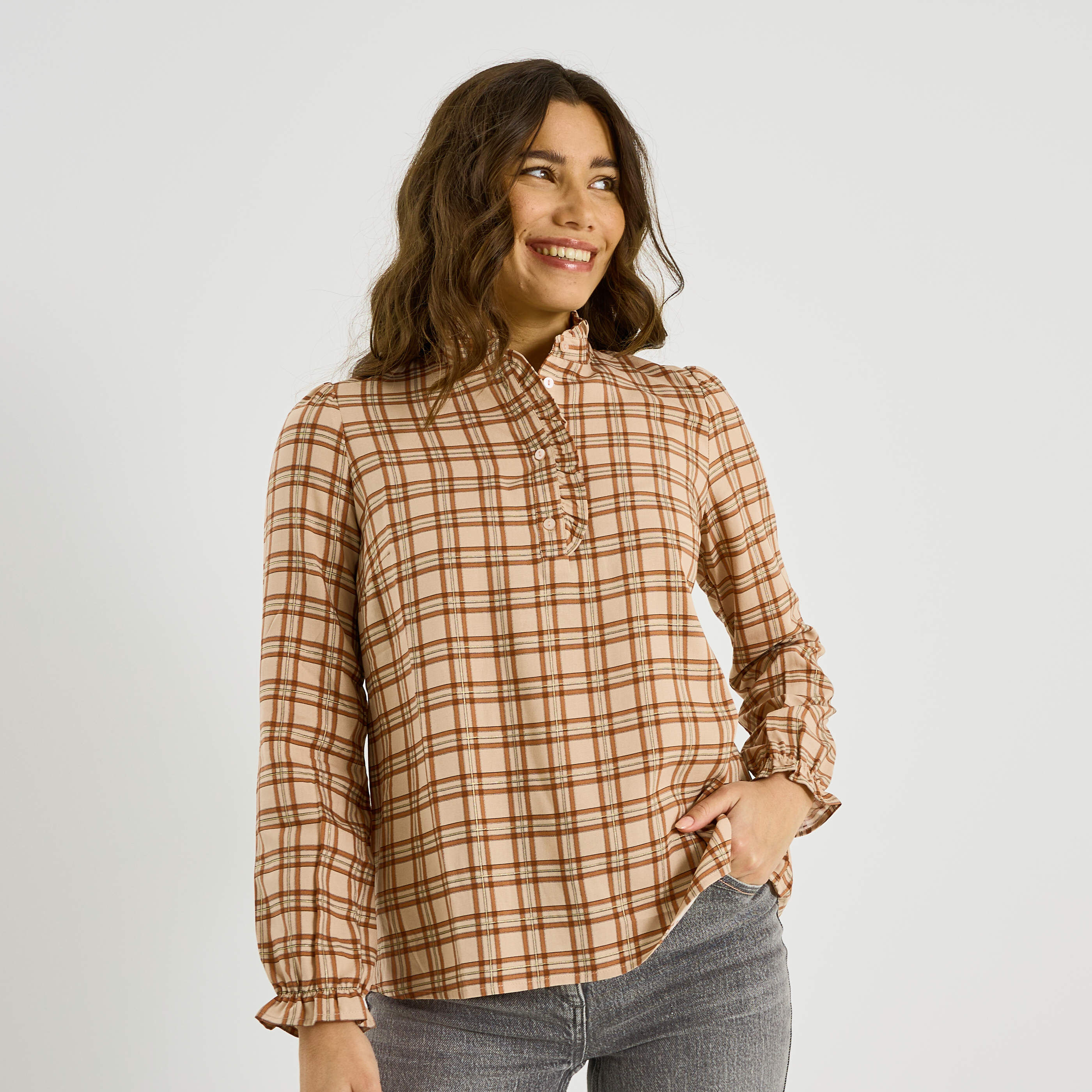 Chemisier &agrave; carreaux femme