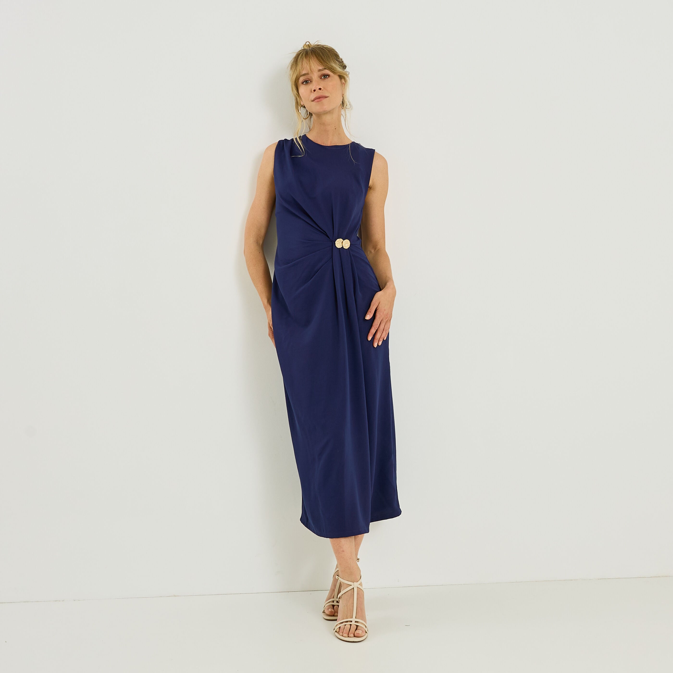 Robe longue habill&eacute;e