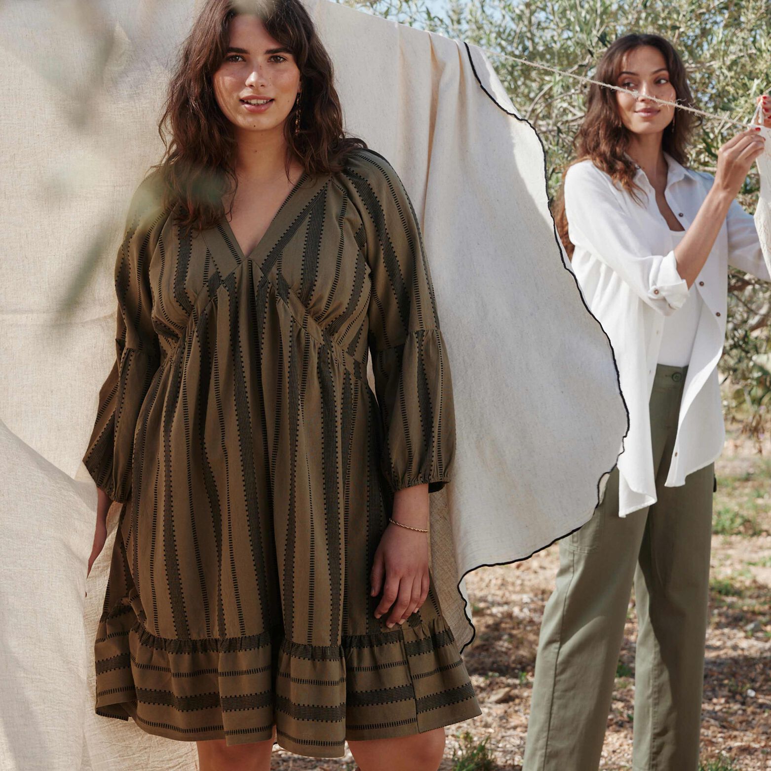 Robe courte femme