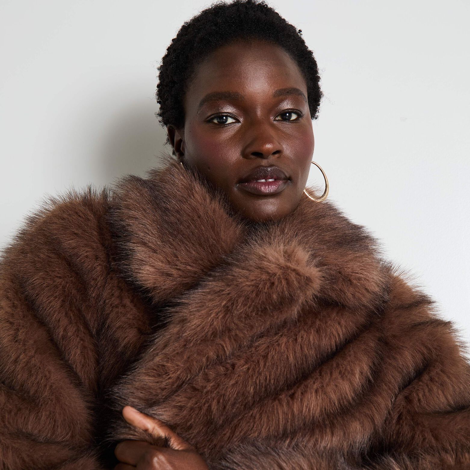 Manteau imitation fourrure femme
