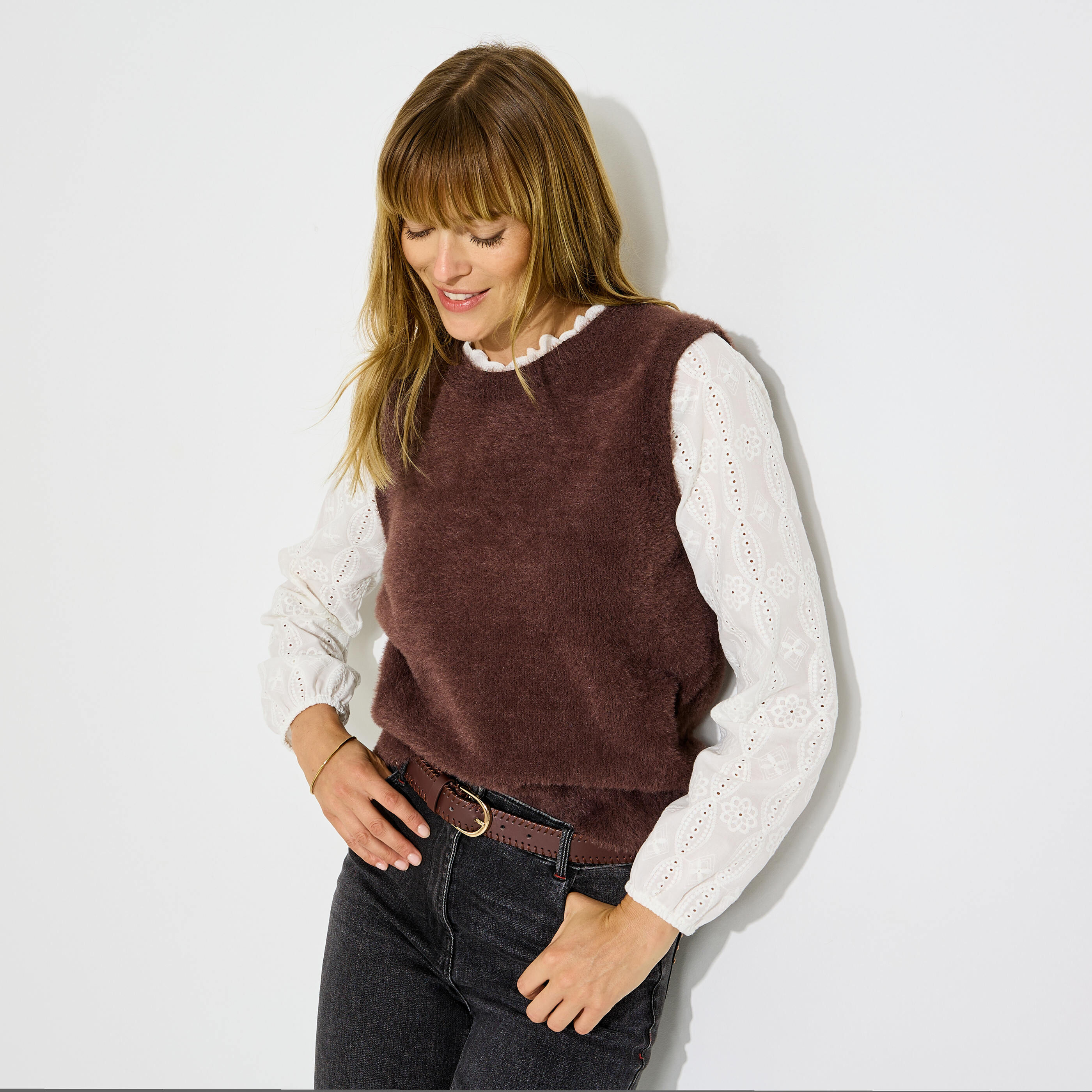 Pull col montant manches ajour&eacute;es femme
