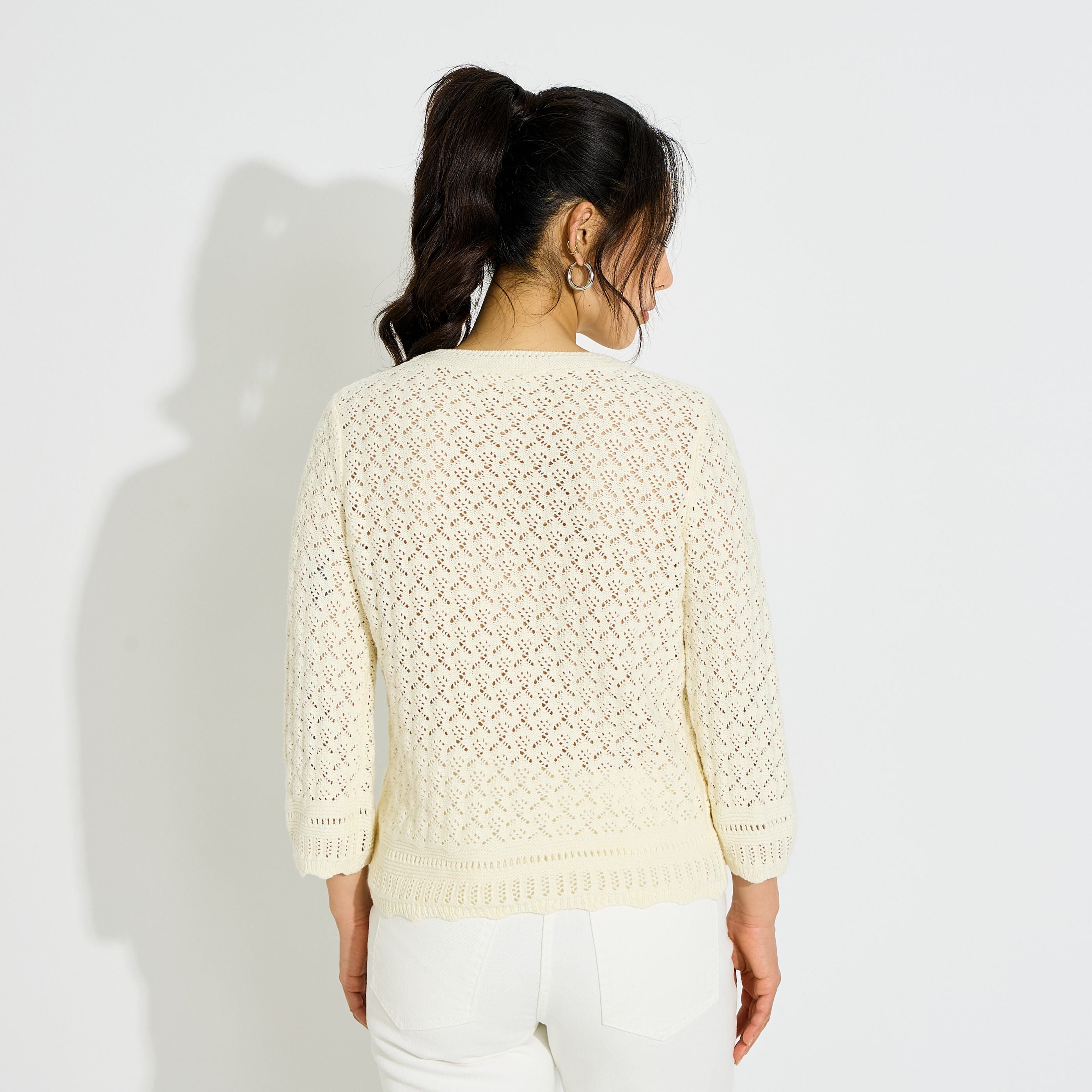 Pull col rond ajour&eacute; femme