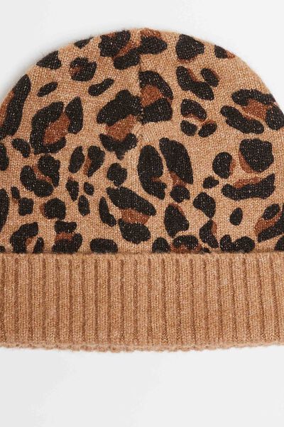 Bonnet tricot à motif léopard femme