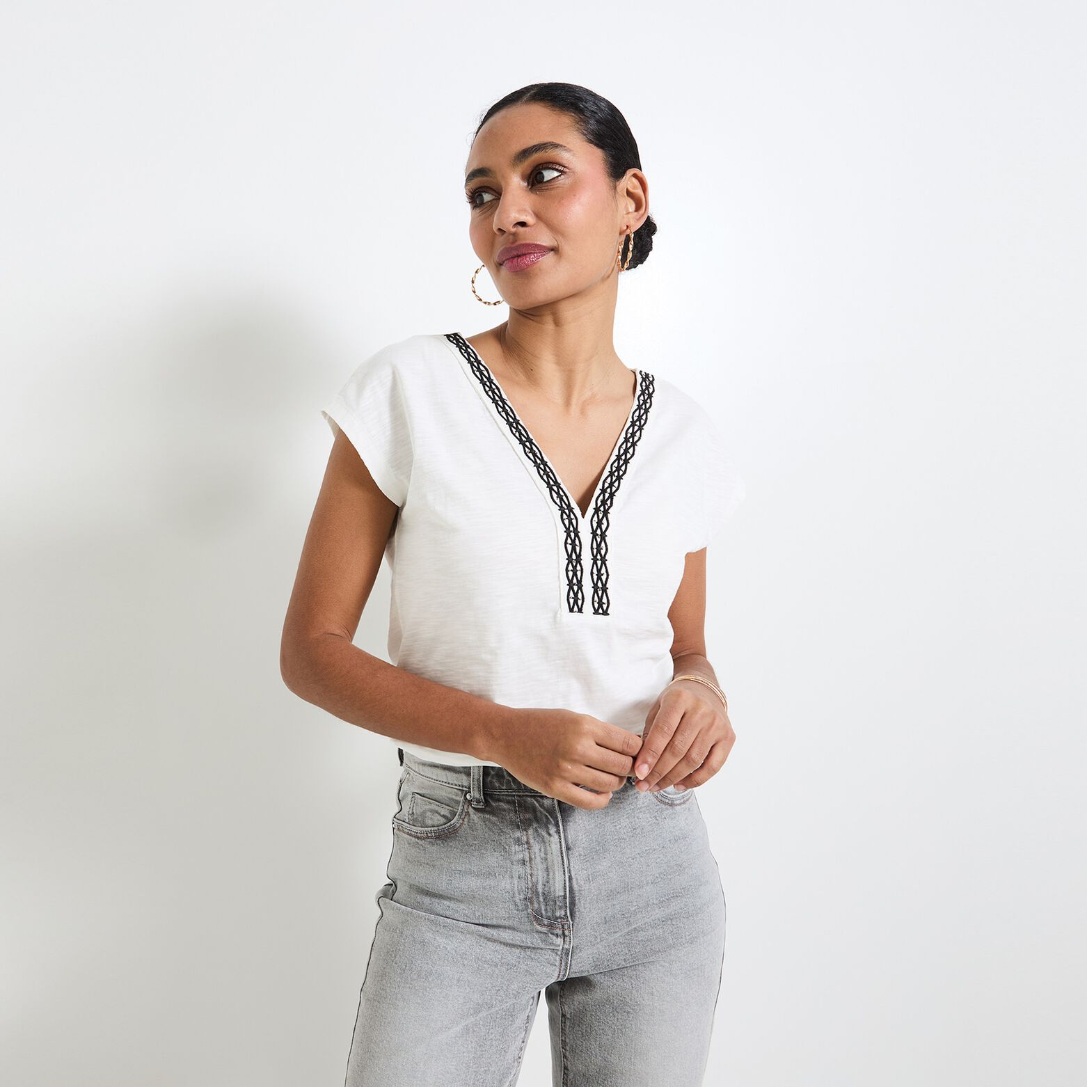 T-shirt col tunisien femme