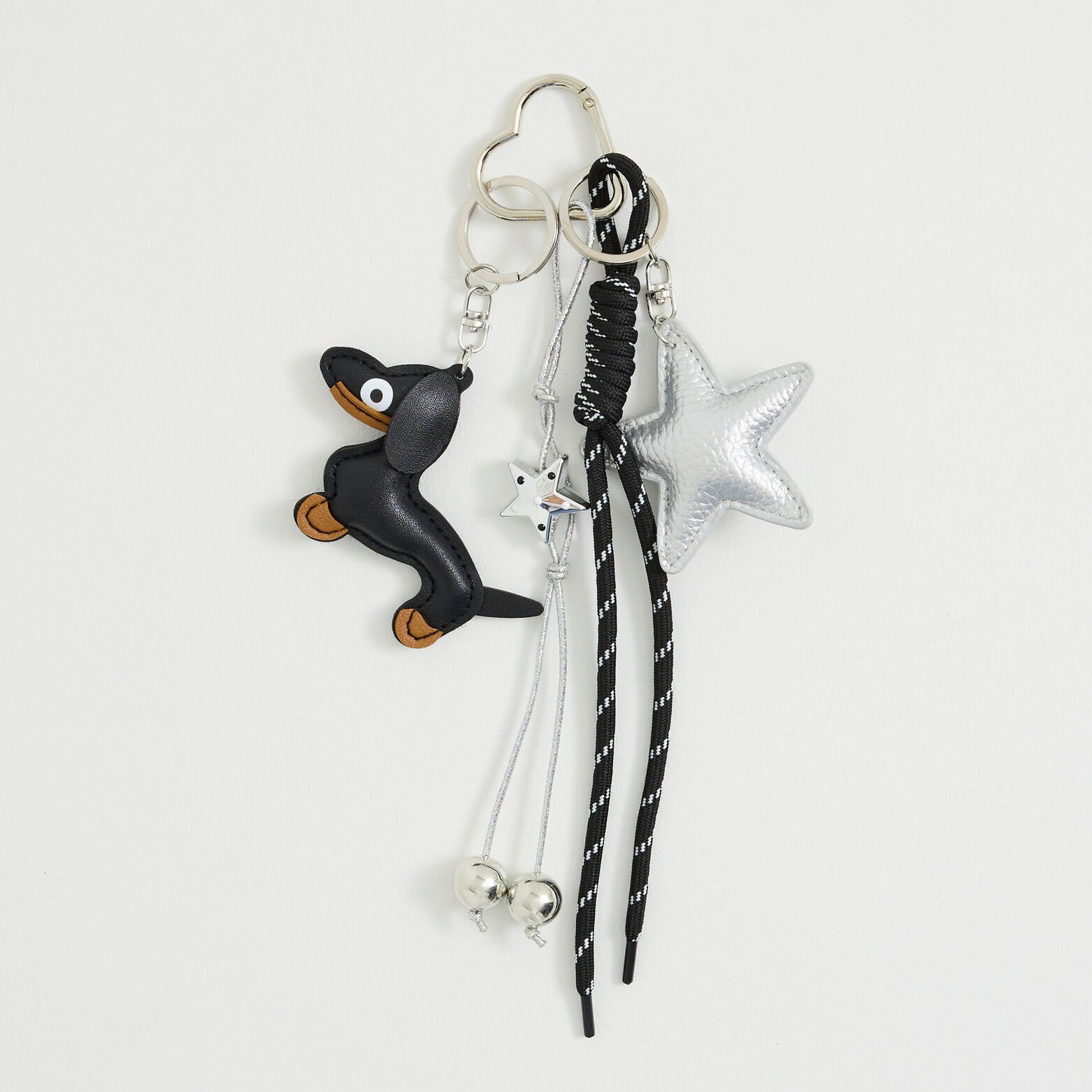 Porte-clés étoile et chien femme