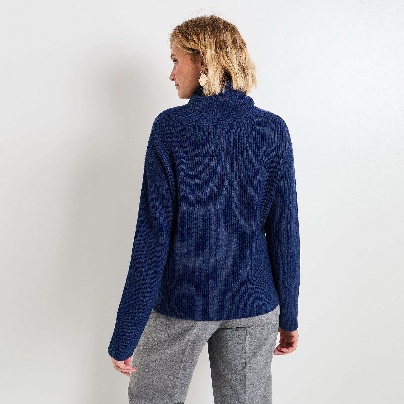 Pull col roulé femme