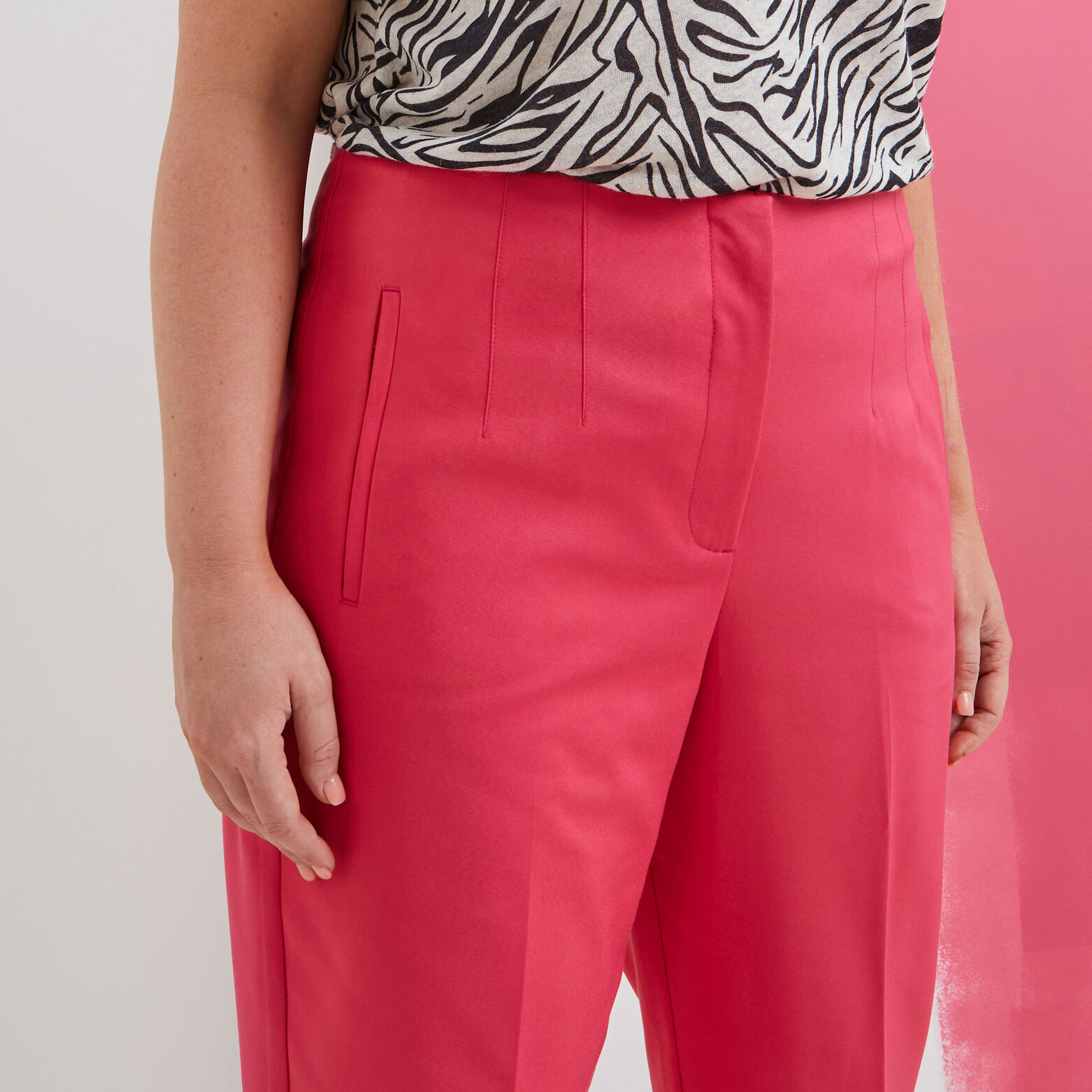 Pantalon cigarette femme