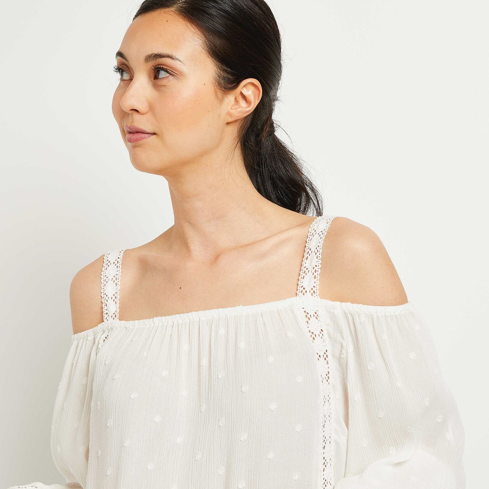 Blouse à épaules ouvertes femme