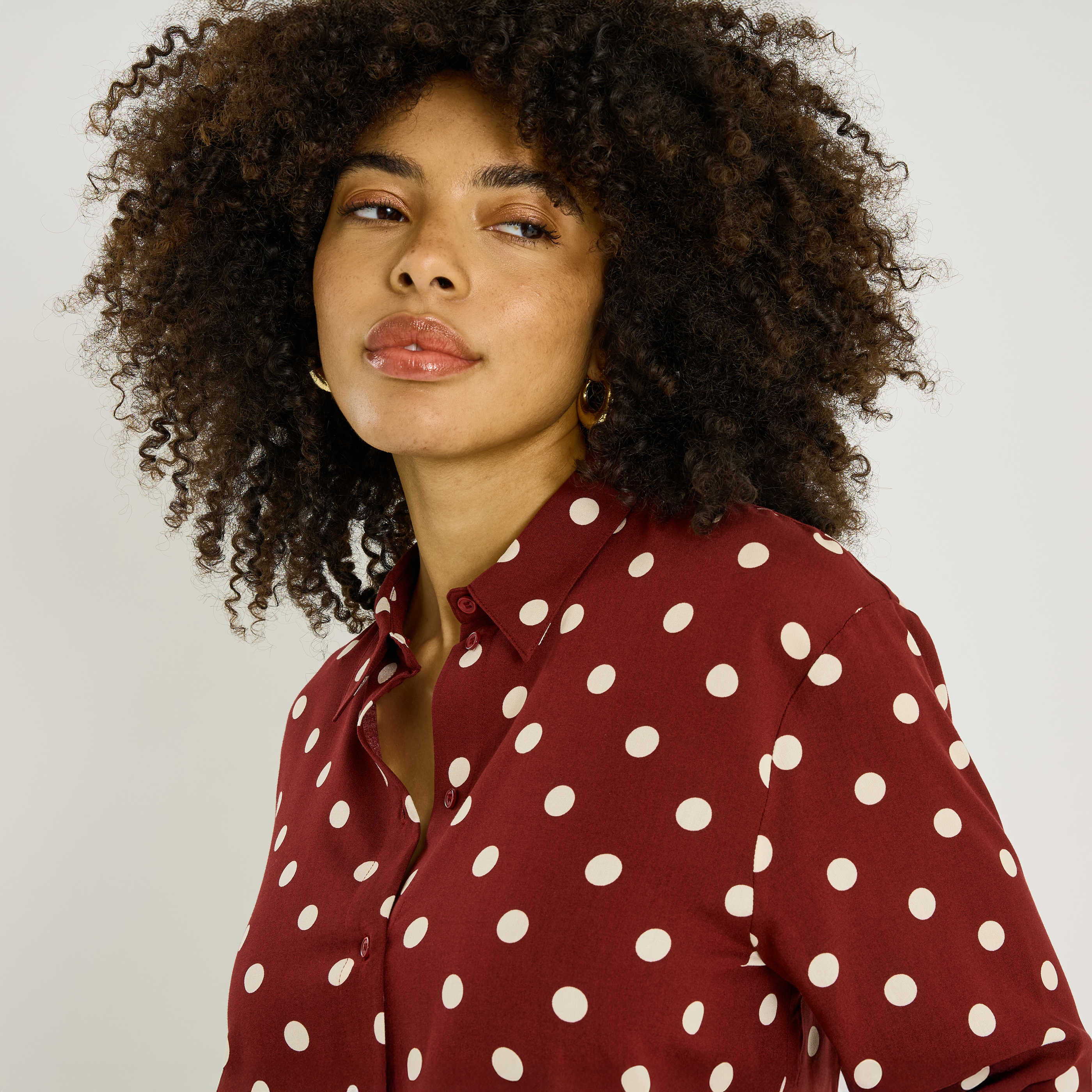 Chemise raccourcie &agrave; pois femme