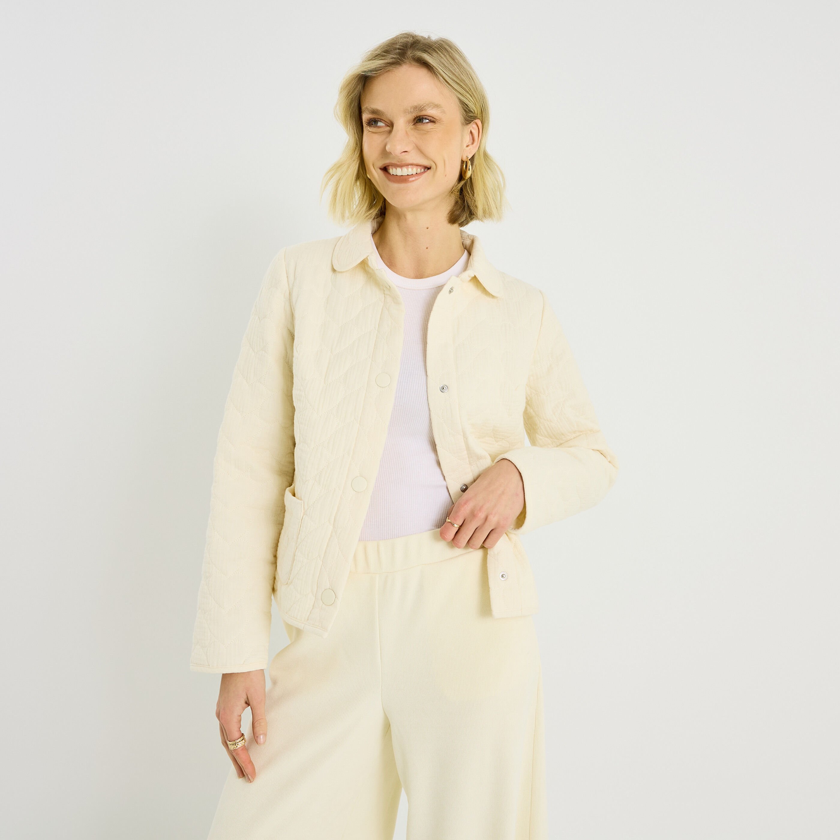 Veste matelass&eacute;e motif c&oelig;ur femme