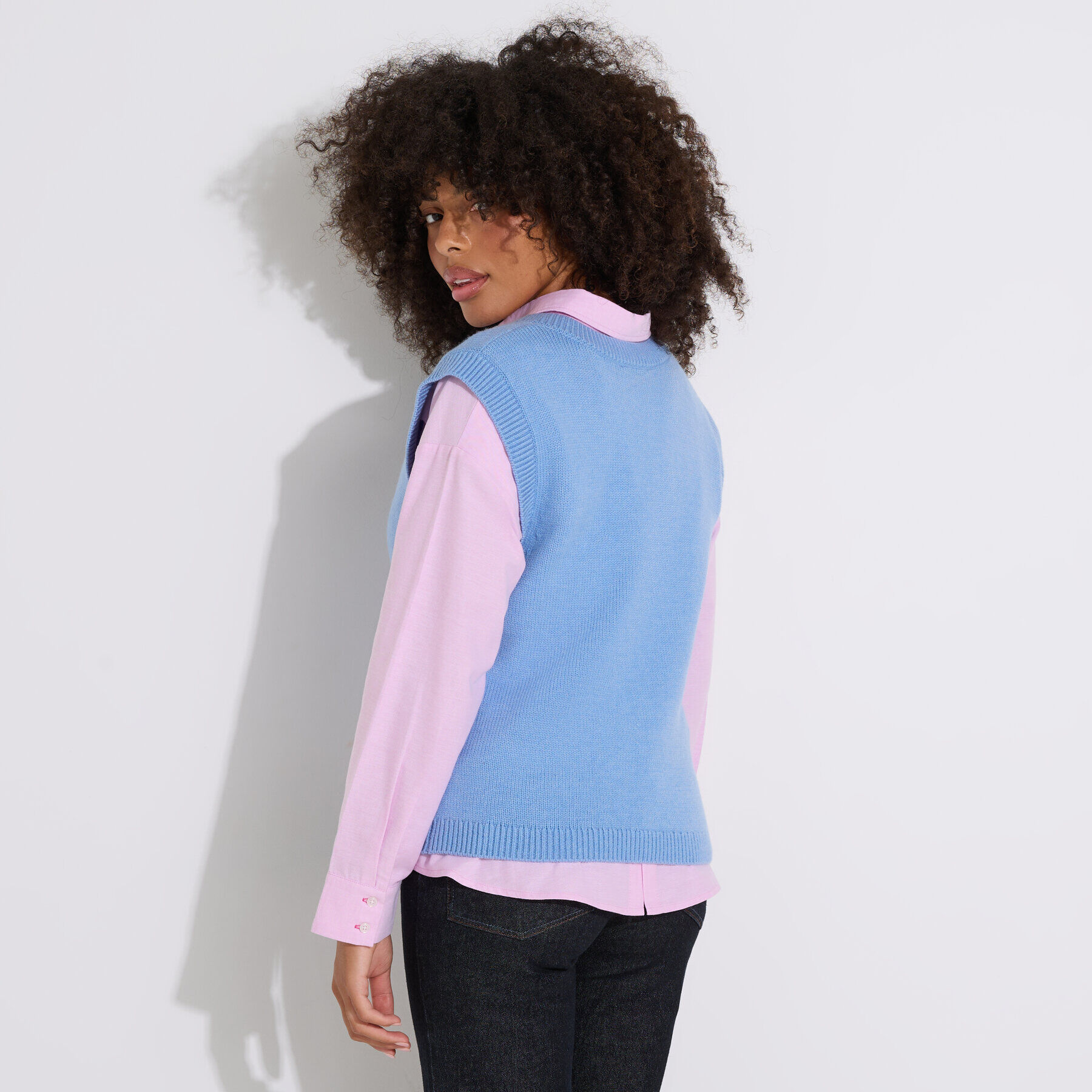 Pull sans manches col V femme