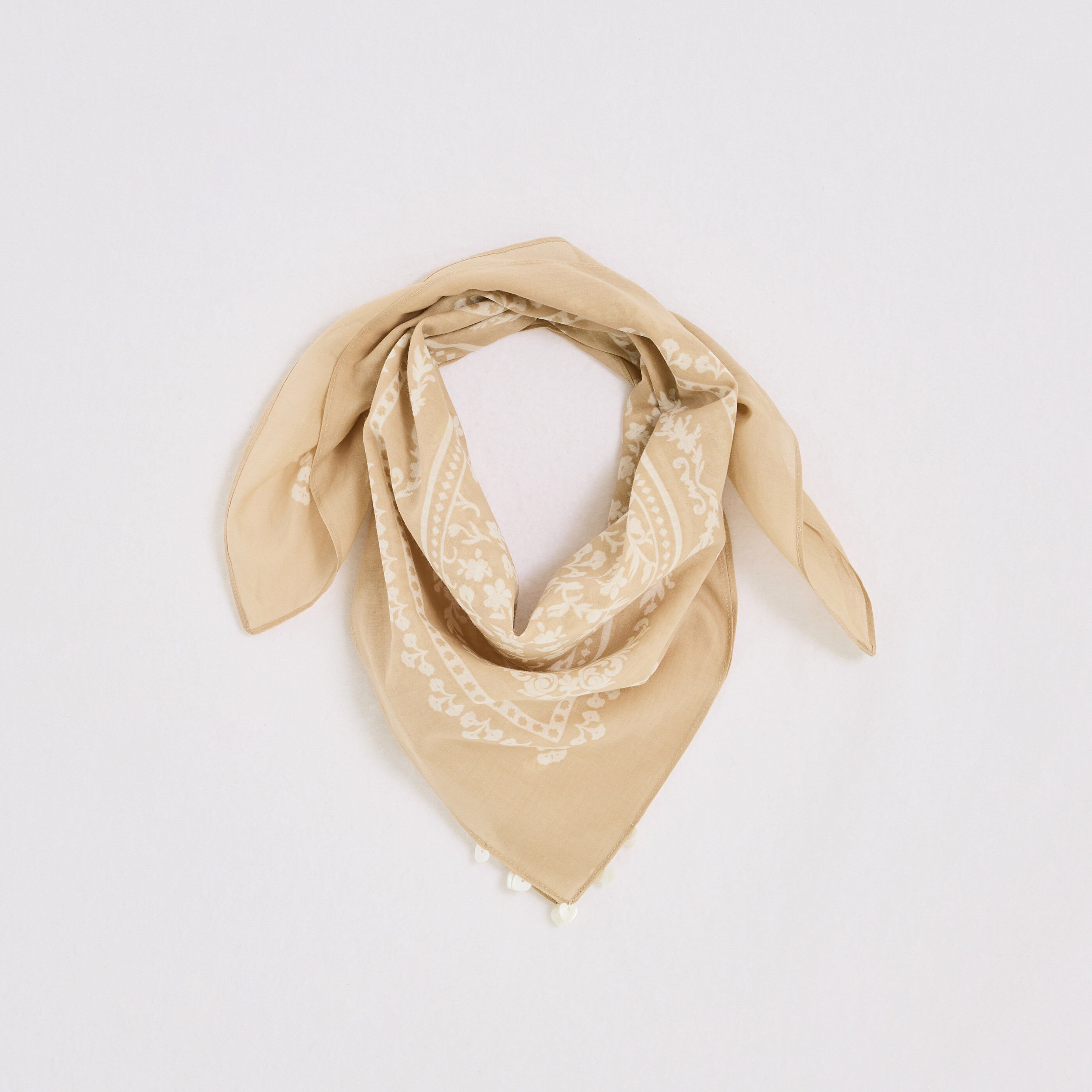 Foulard carr&eacute; motif bandana femme