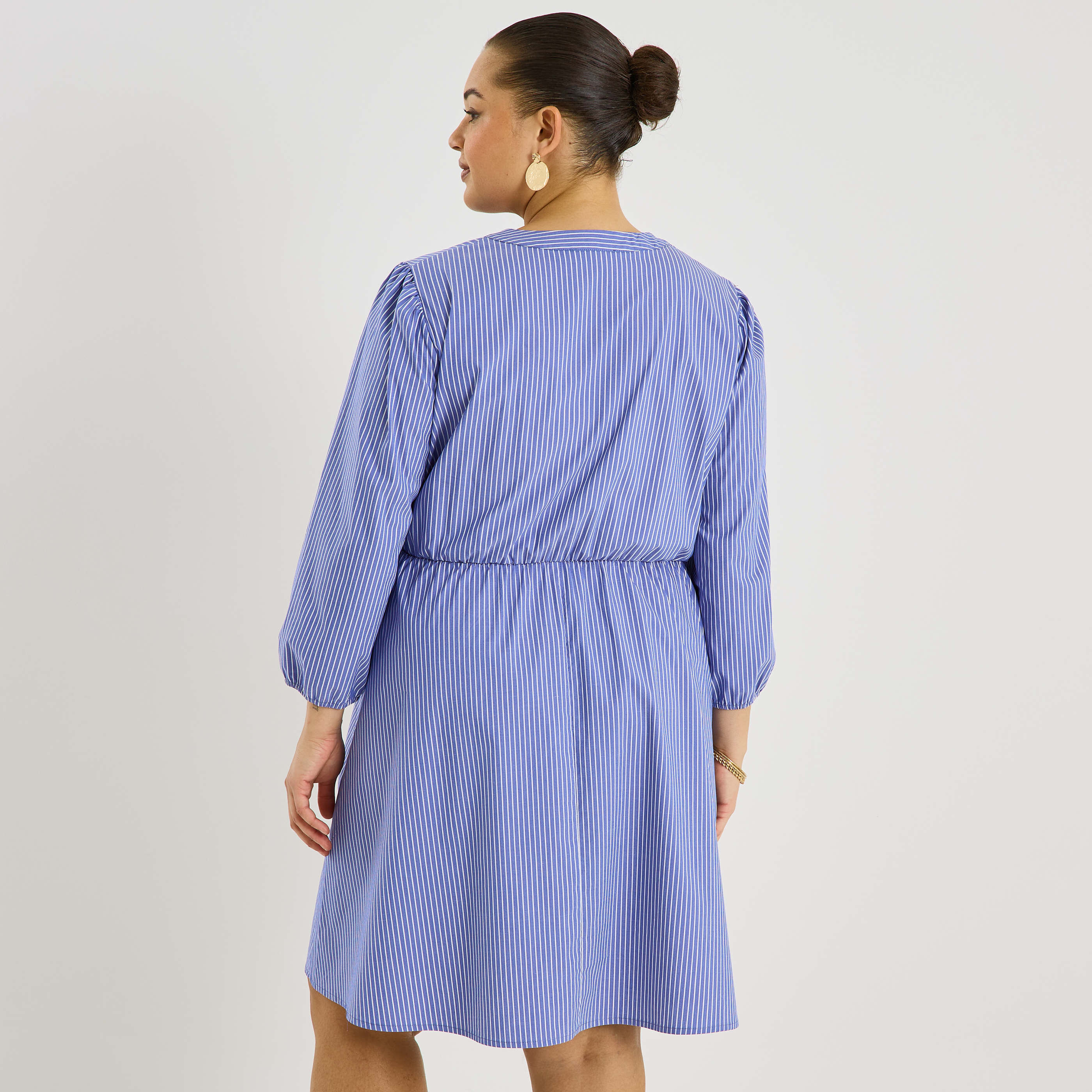 Robe courte rayures verticales