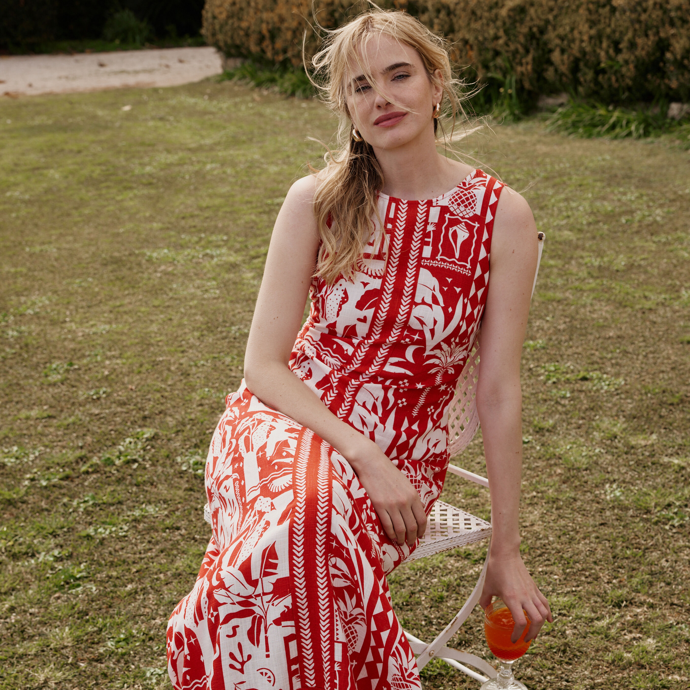 Robe longue habill&eacute;e sans manches