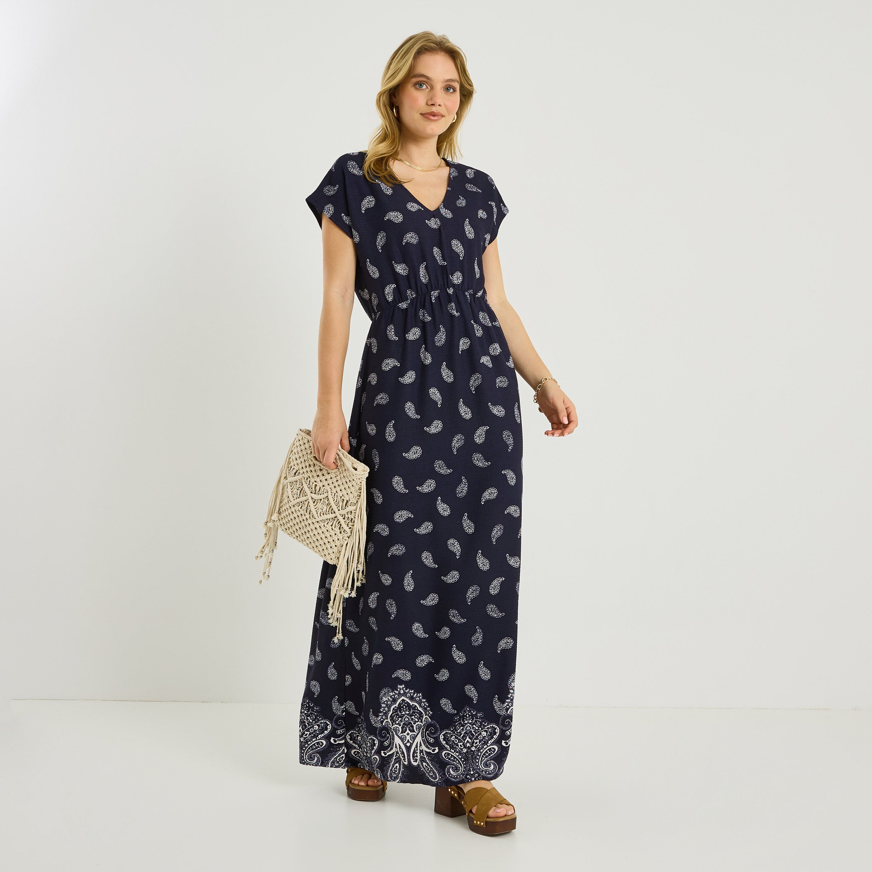 Robe longue fluide &agrave; imprim&eacute; paisley