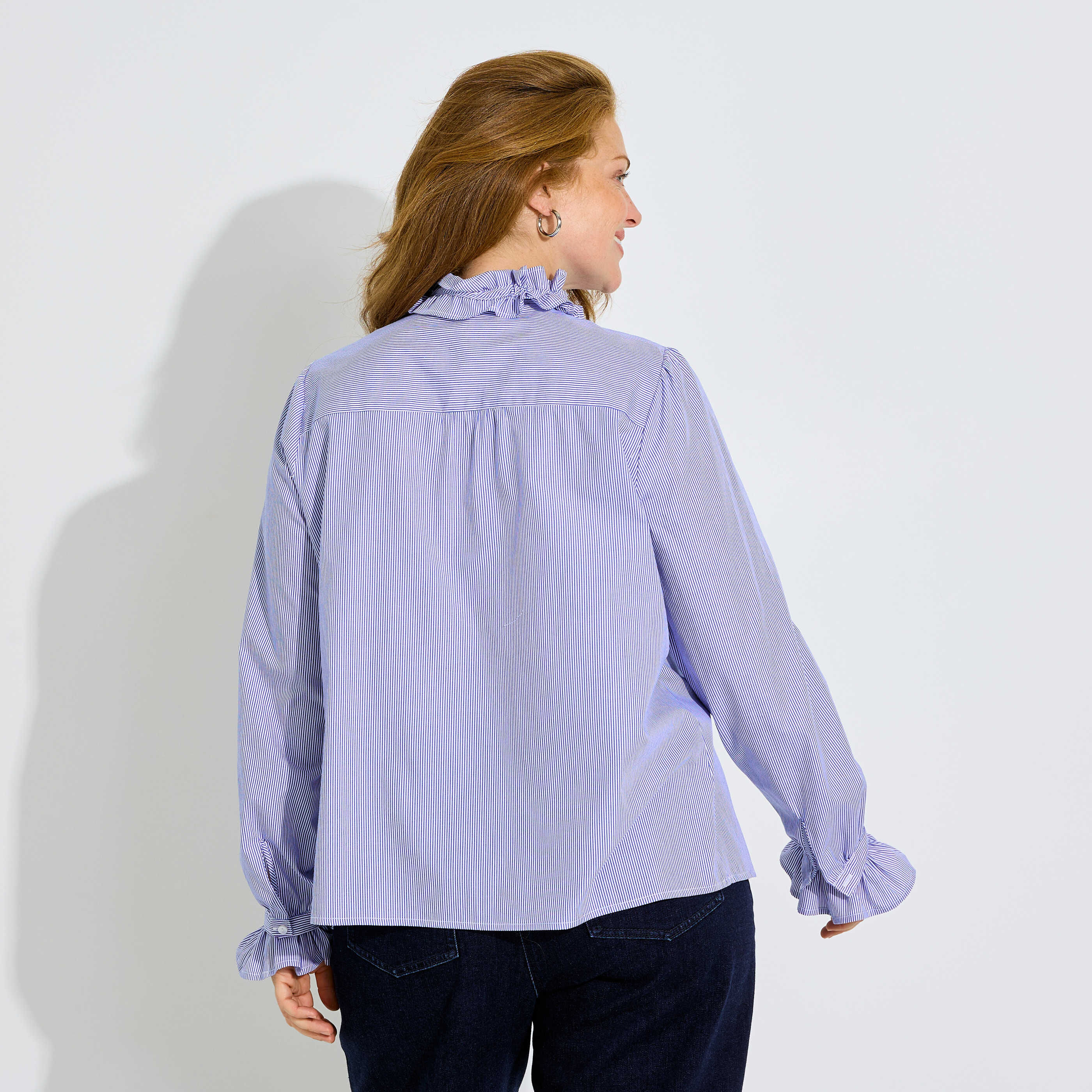 Chemise col et manches d&eacute;tachables femme