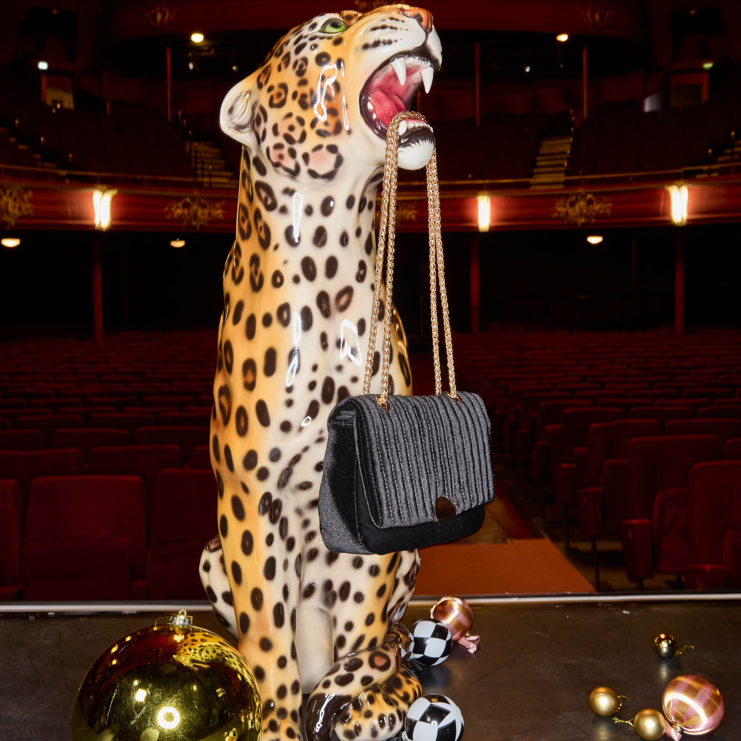 Sac en velours &agrave; rabat femme