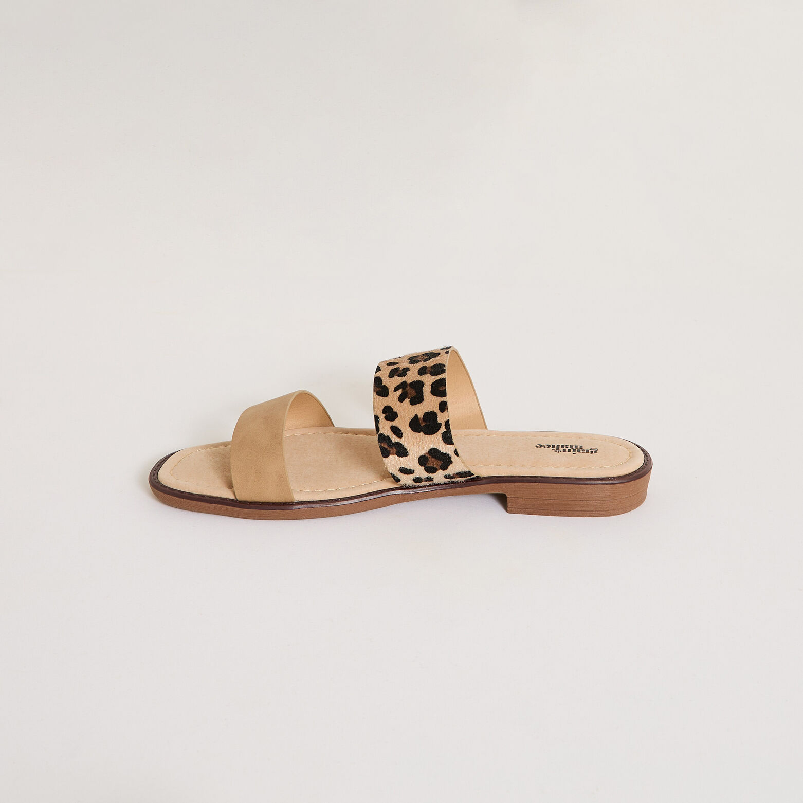 Mules plates imprimé léopard femme