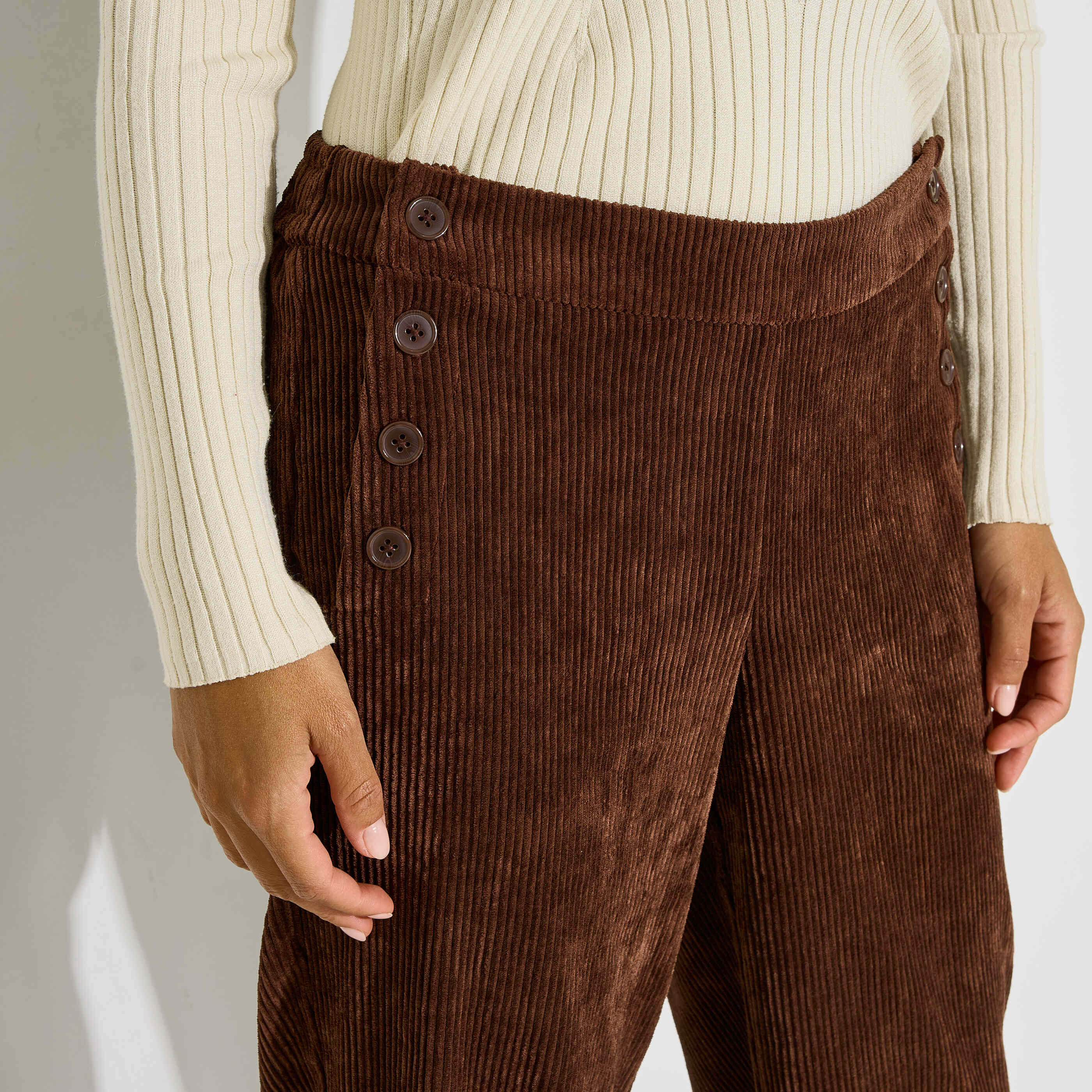 Pantalon droit &agrave; pont en velours femme