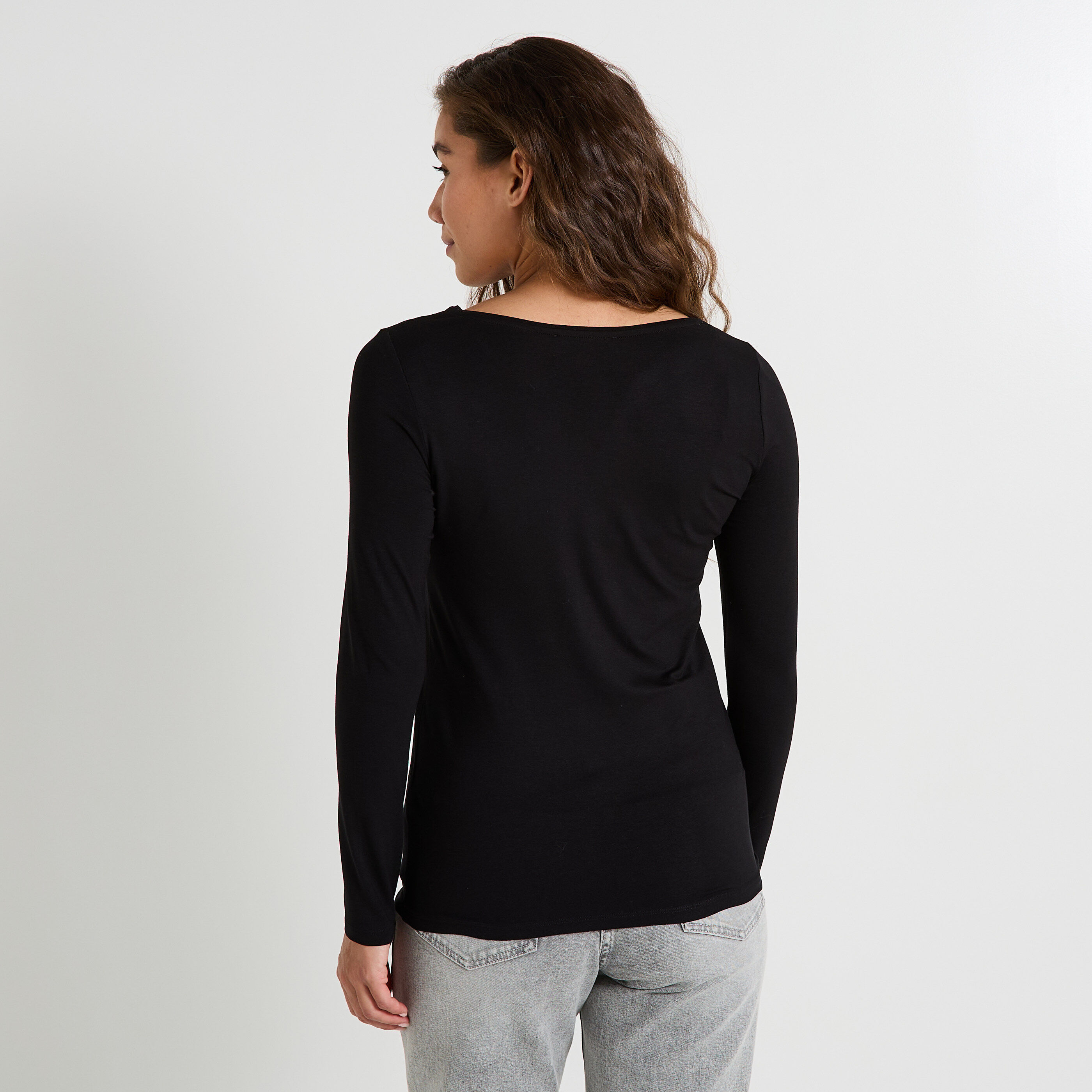 T-shirt uni &agrave; col rond femme