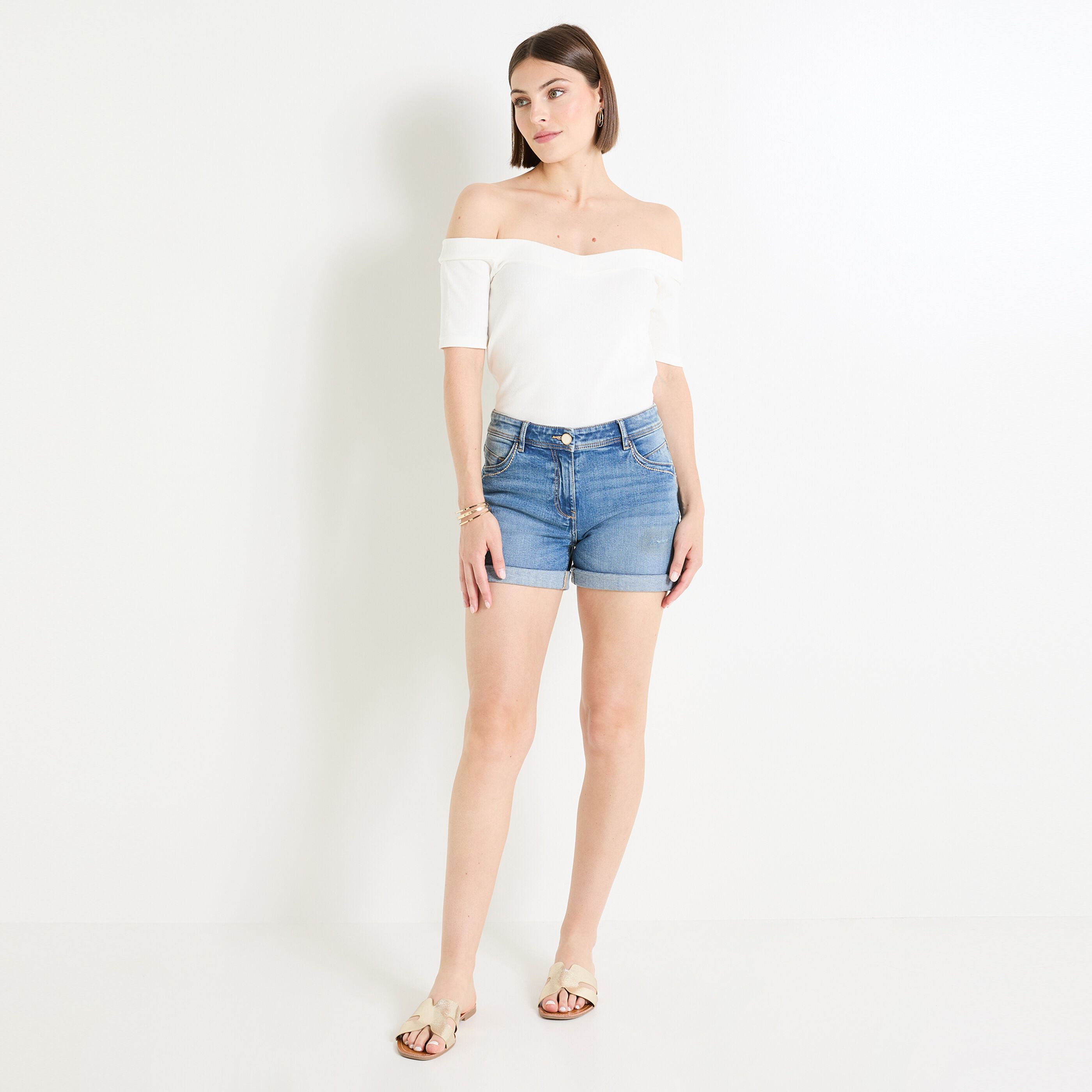 Tshirt &eacute;paules d&eacute;nud&eacute;es femme