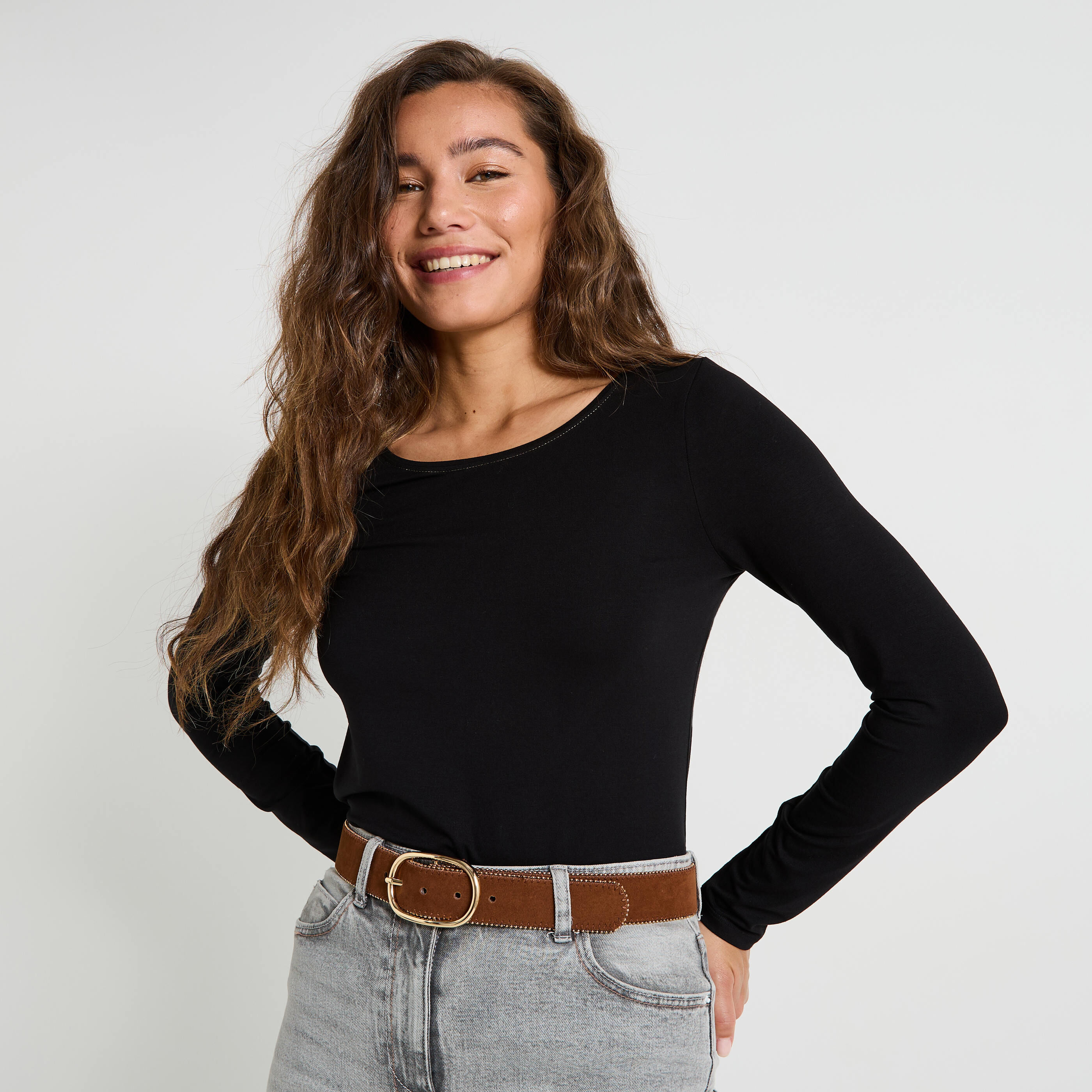 T-shirt uni &agrave; col rond femme