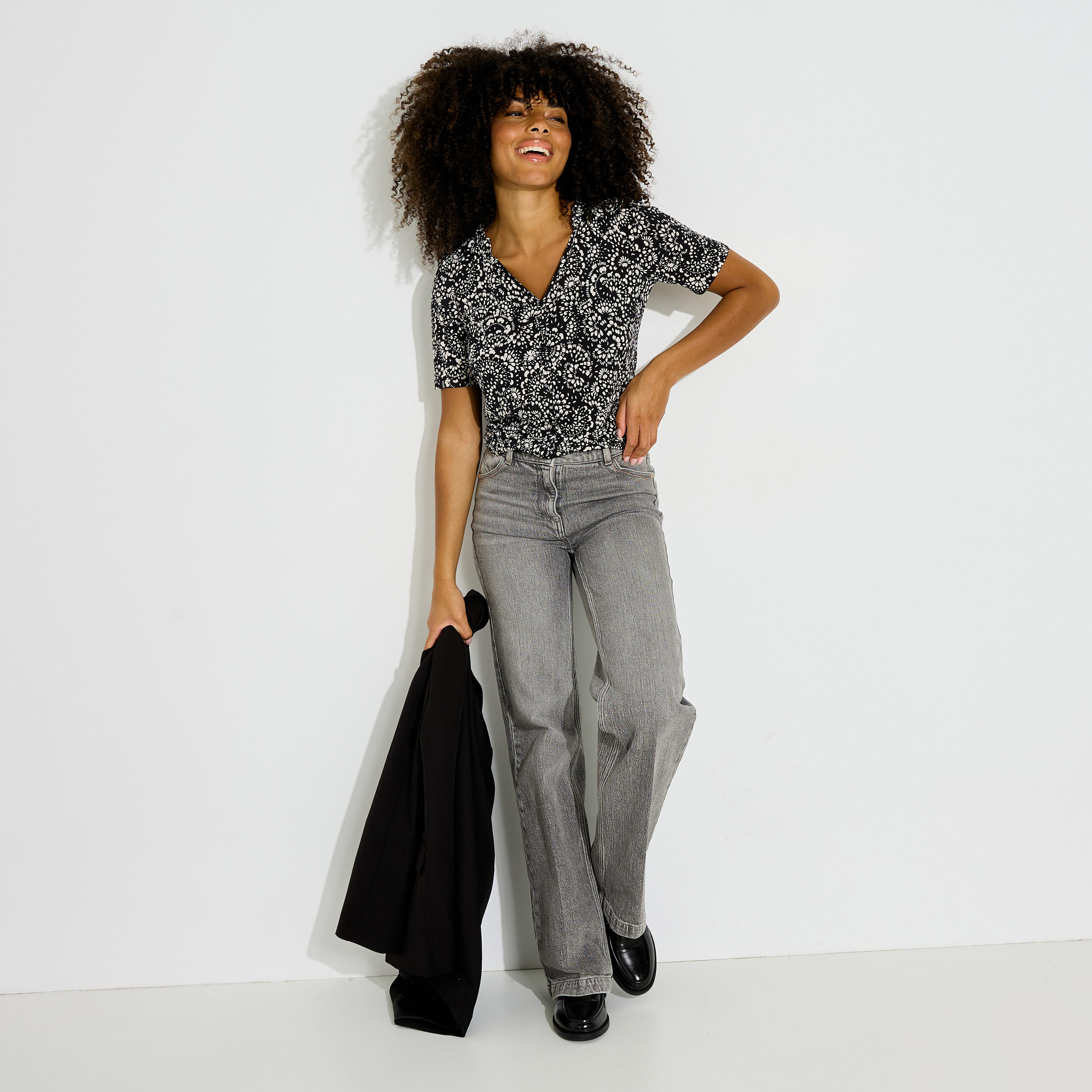Blouse imprim&eacute;e col V volant&eacute; femme